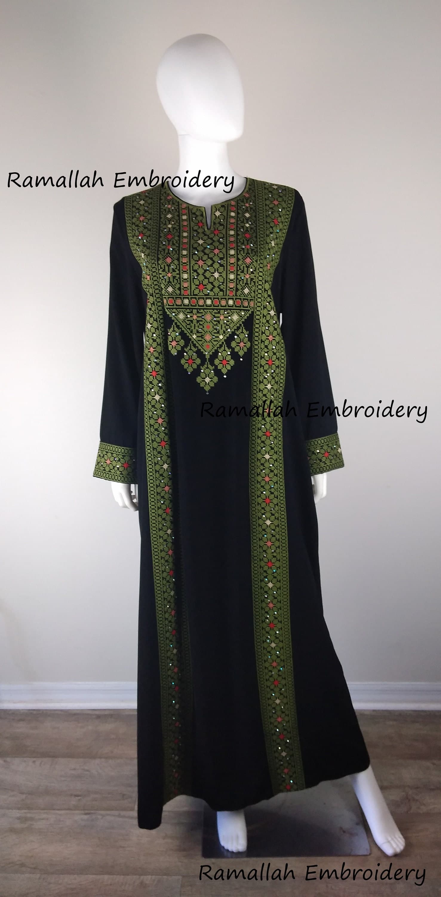 Palestinian Embroidery Thobe Thob Maxi Dress Green and Black