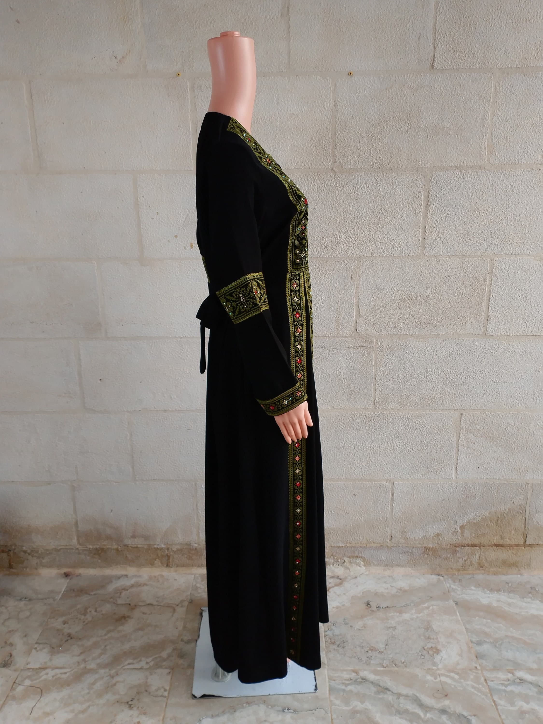 Palestinian Thobe Embroidery Tatreez Dress Black And Green Sunara - image 5