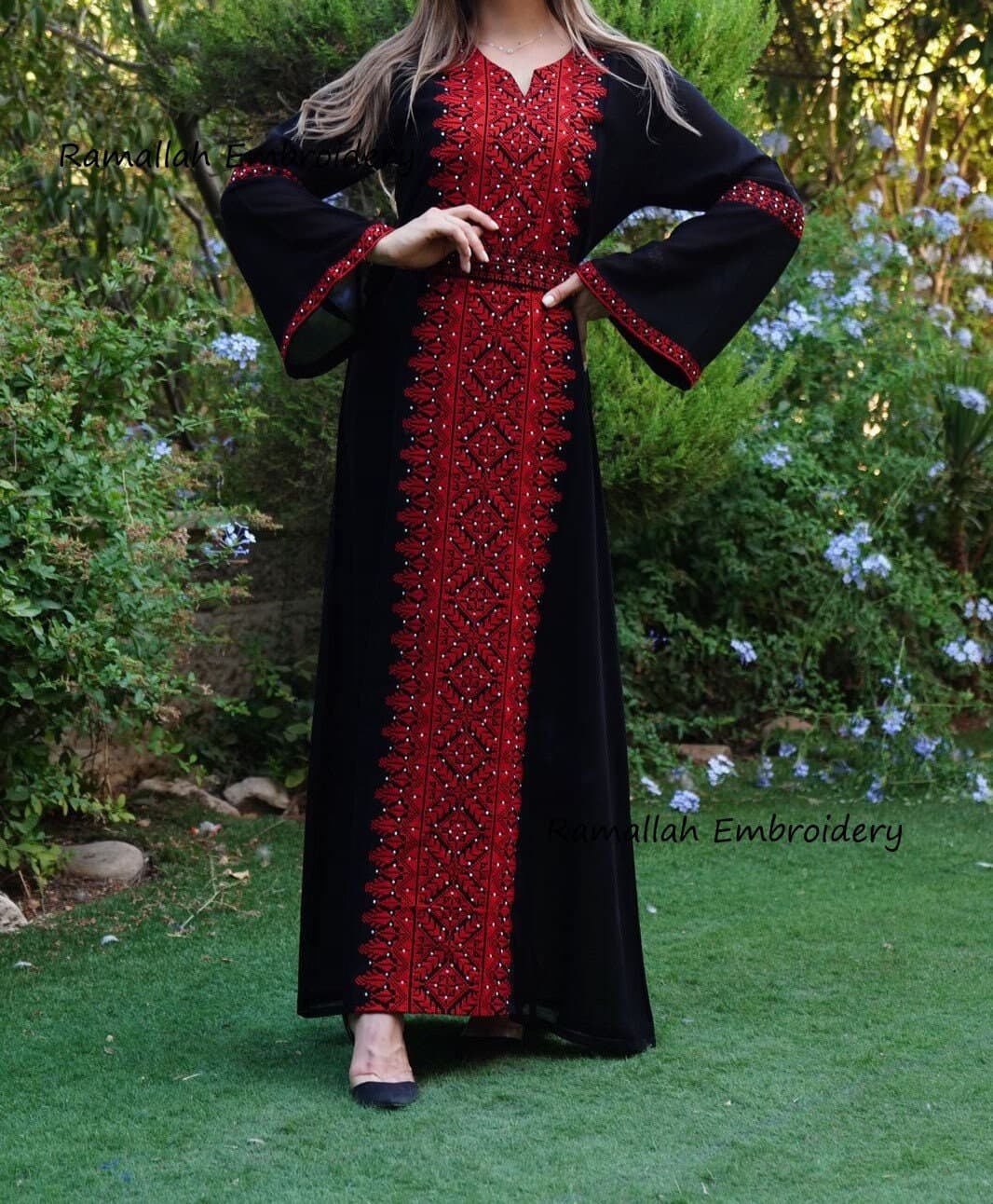 Palestinian Thobe Tatreez  Embroidery Dress Black And Red Yashmak