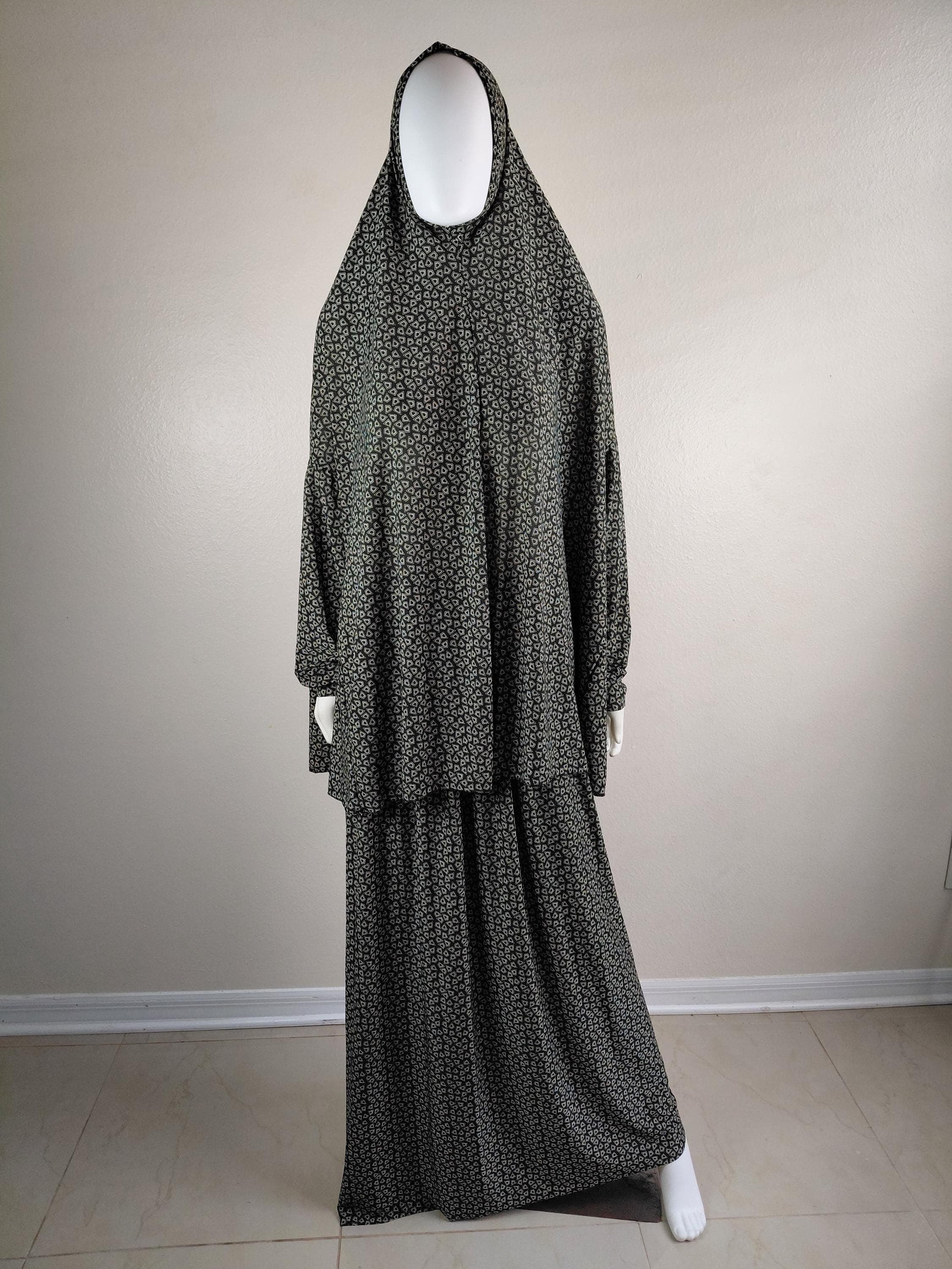 Women's Prayer Dress 2 Pieces with long sleeves colors patterns