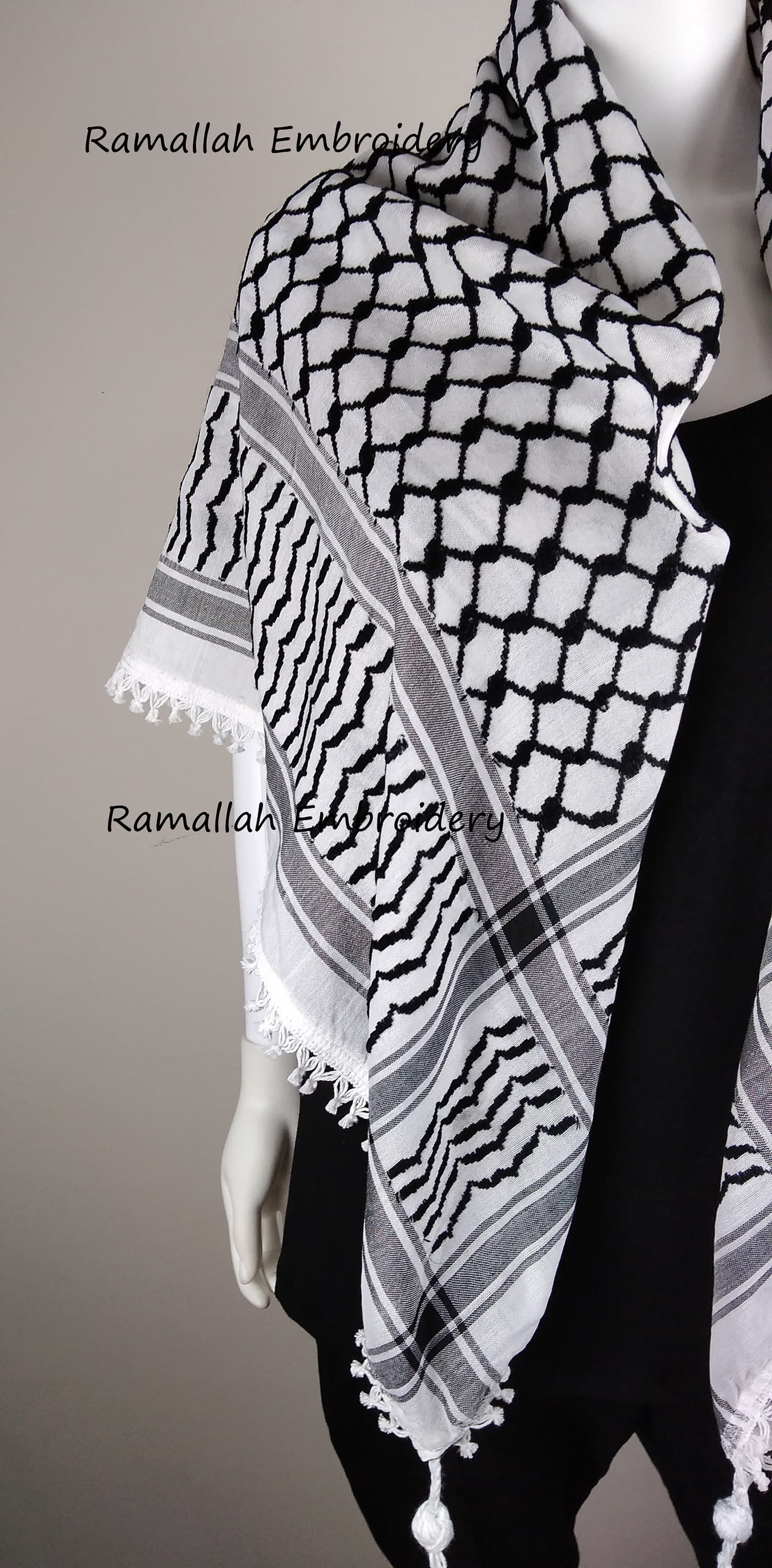 Palestinian Kufieh Black and White Hatta Arab Scarf Keffiyeh  Cotton Fabric - image 5
