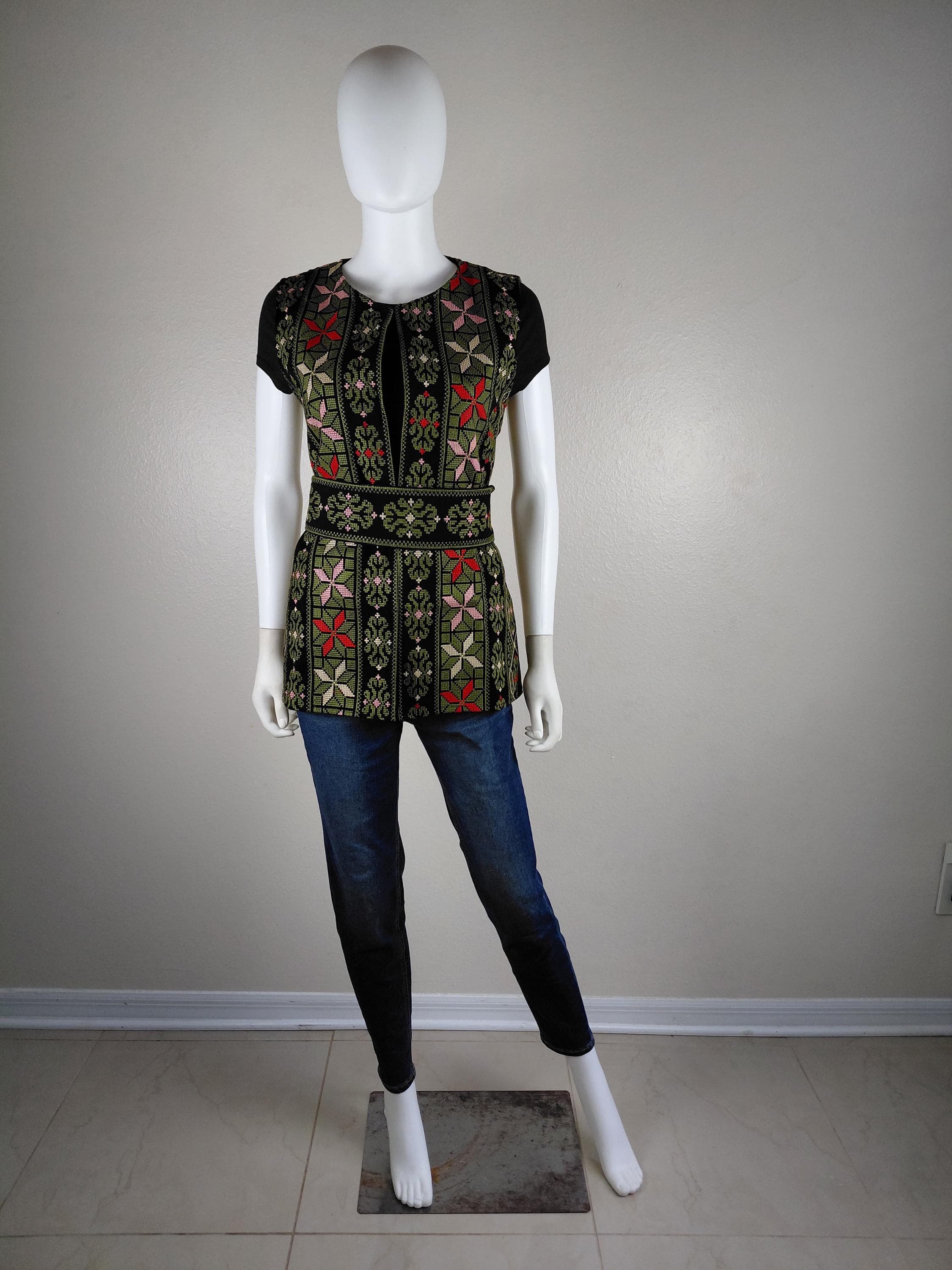 Palestinian Embroidery Stunning Vest Tatreez  Green And Black Stylish. - image 3