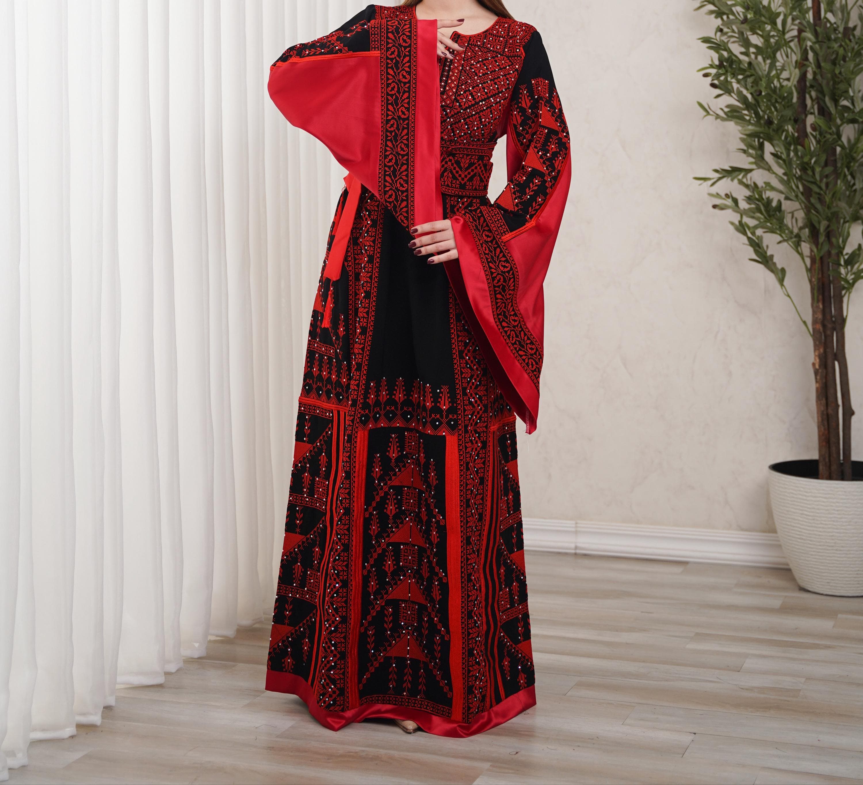 Palestinian Thobe Tatreez Dress Luxury Fellahi Black and Red Vs. - image 4