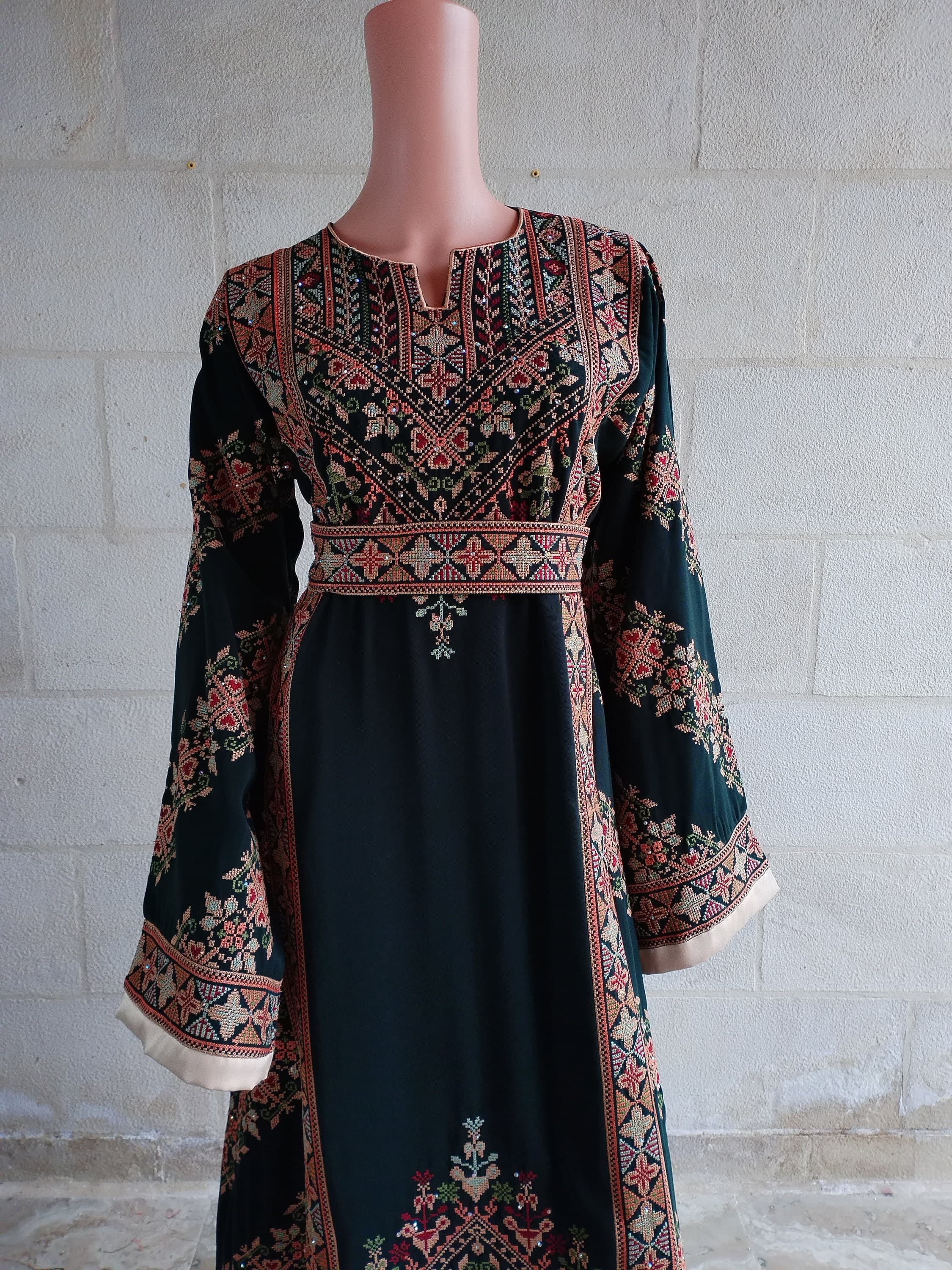 Palestinian Thobe Tatreez Dress Green and Beige Embroidery connect - image 3