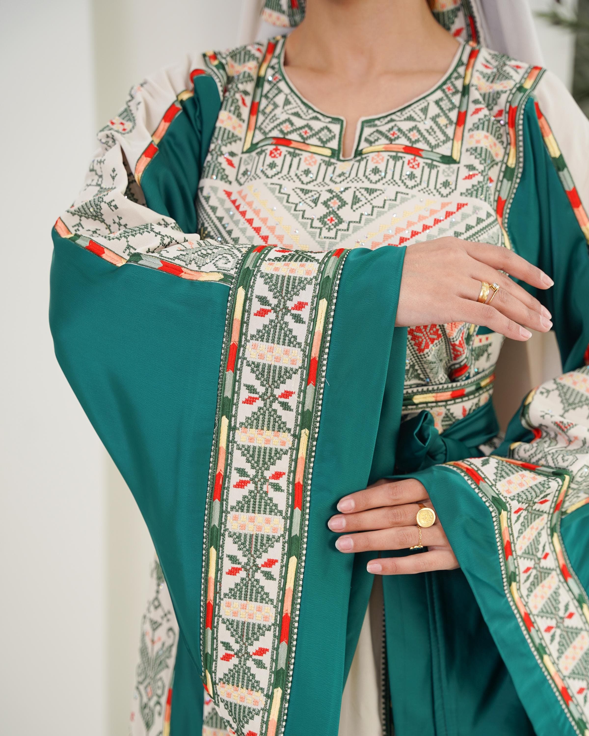 Palestinian Thobe Tatreez Dress Luxury Fellahi Cappuccino and  Green Elegance. - image 5