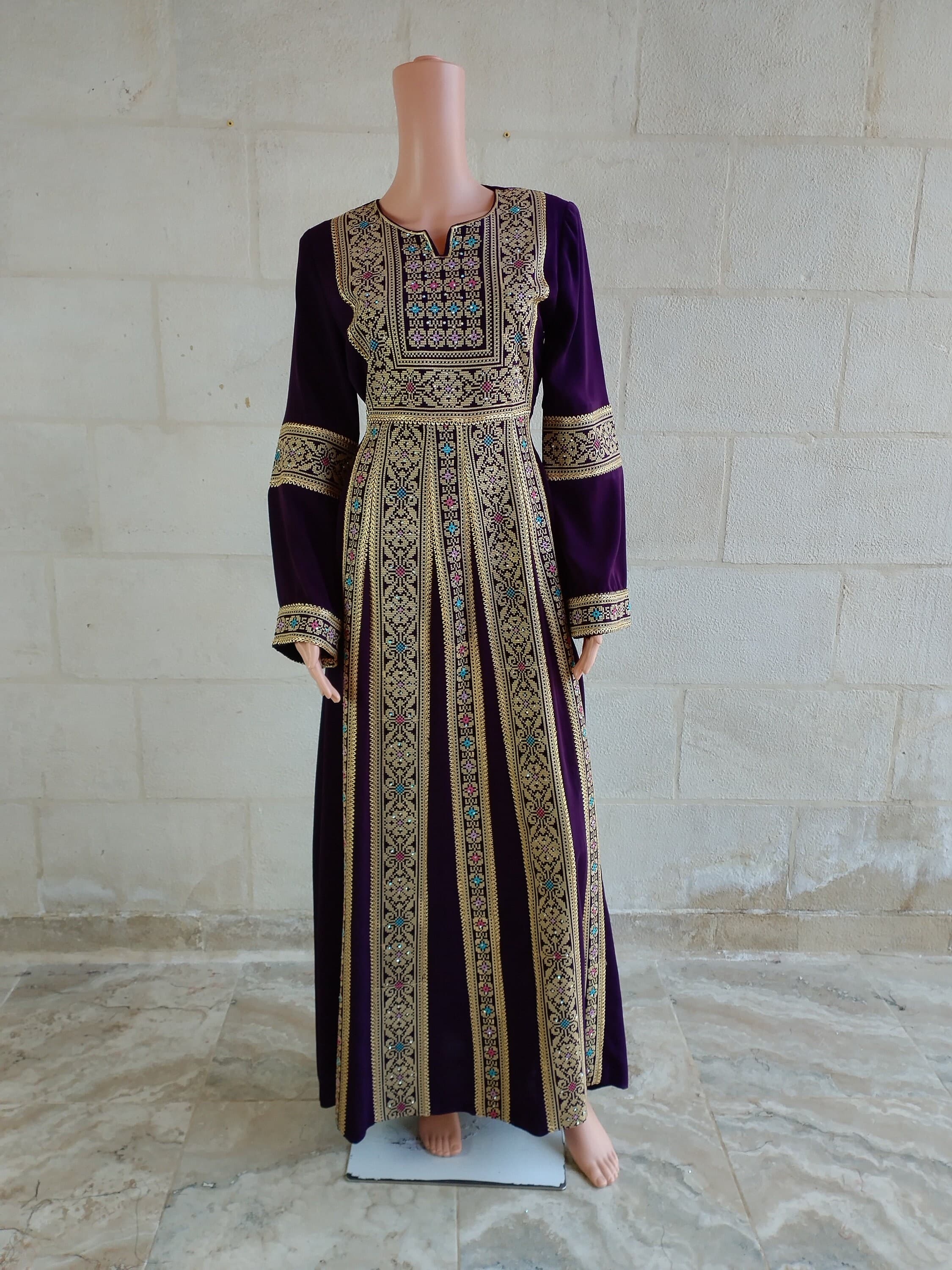 Palestinian Thobe Tatreez Dress Maxi Purple with golden embroidery. - image 5