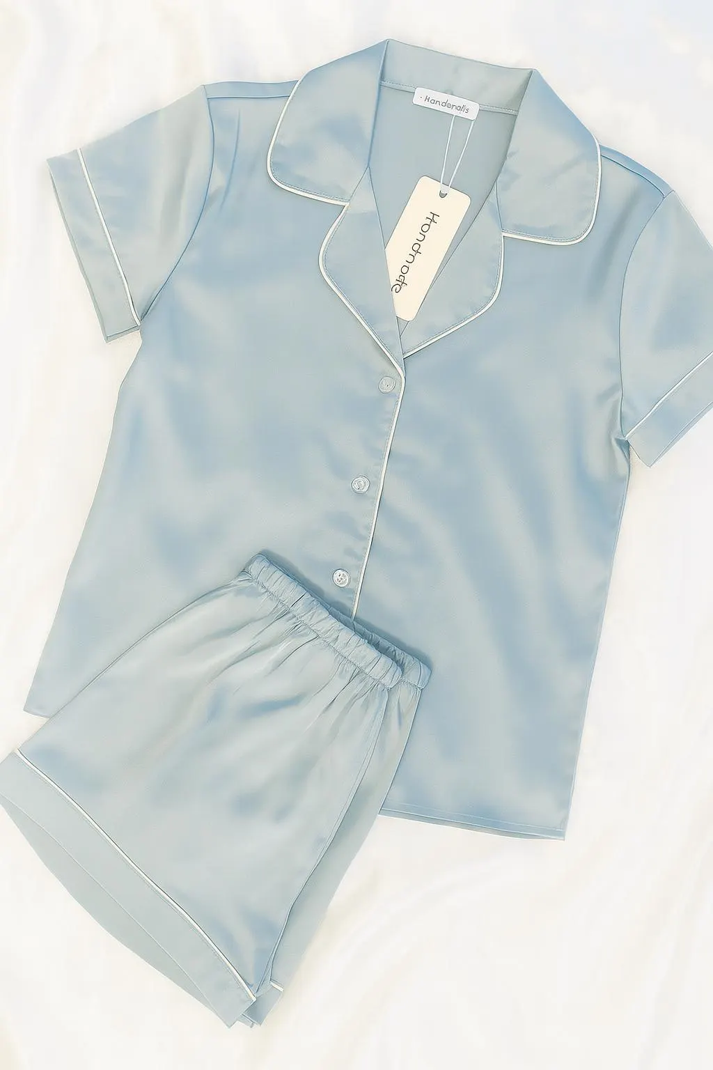Pyjama femme personnalisé avec short – Satin doux, broderie prénom, cadeau cocooning - image 5