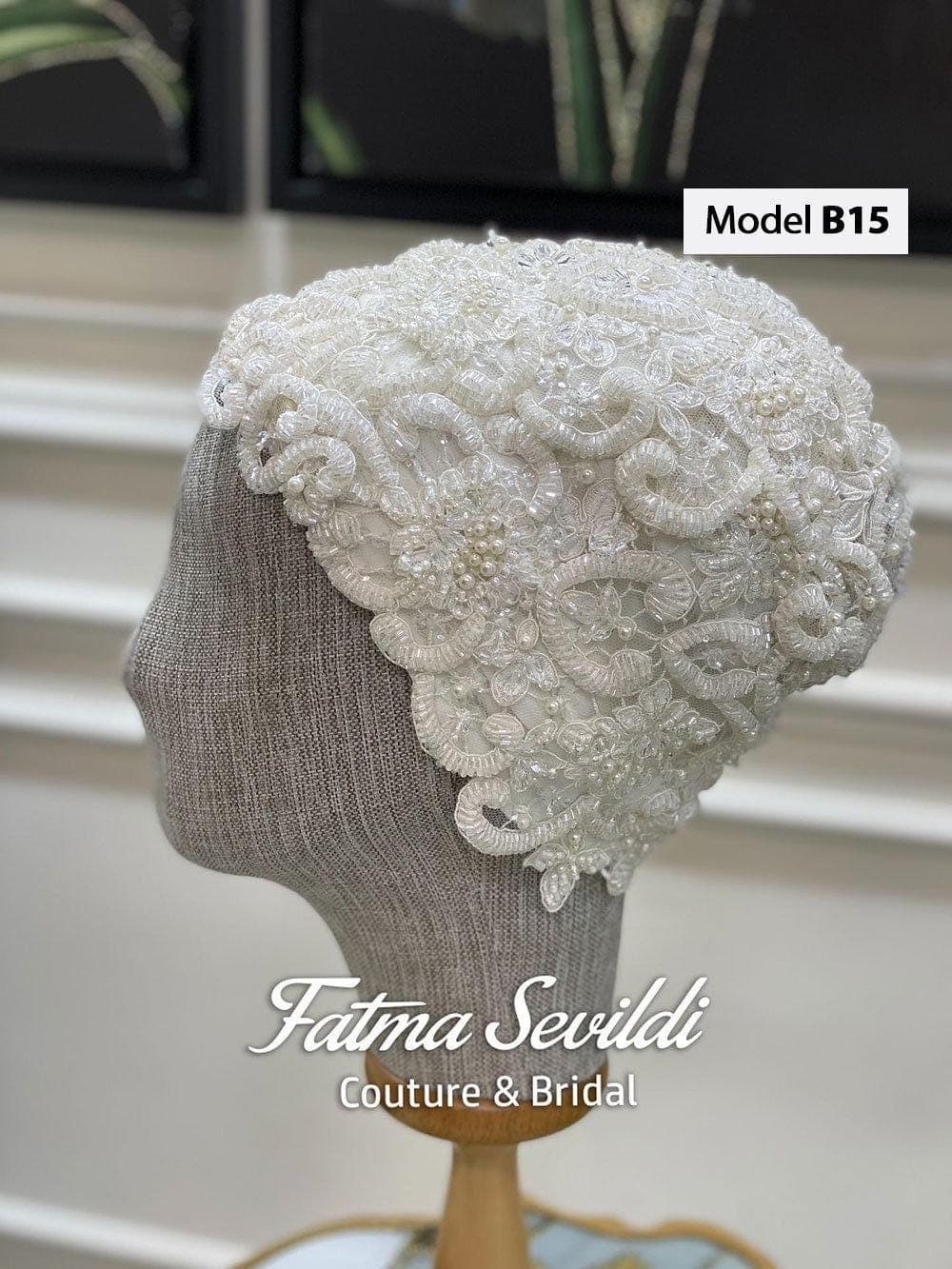 Lace Edge Veil, Royal Veil, Cathedral Veil, Long Lace Veil, Vintage Veil, Elegant Wedding Veil, Hijab Bridal Veil, Beaded Lace Veil, Hijab Head Set, Muslim Bride Head Set