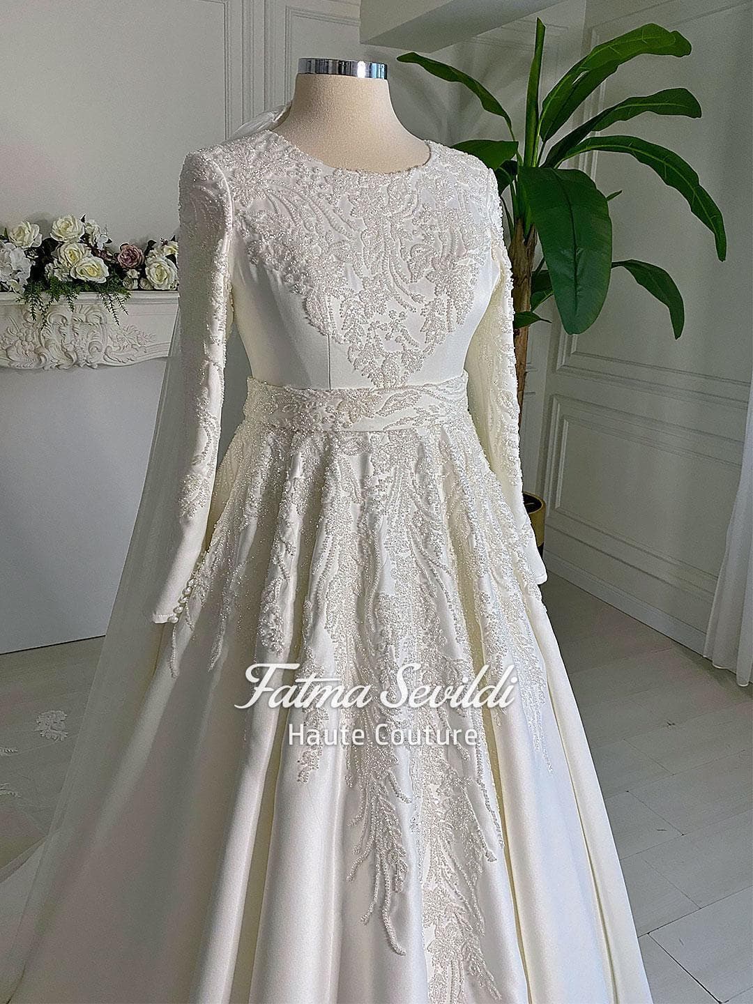 Fatma Sevildi Couture,
Modest Wedding Dress,
Muslim Wedding Dress,
Hijab Wedding Dress,
islamic wedding dress,
Tesettür Gelinlik,
Hijab Bridal Gown,
Arabic Wedding Dress,
Hijab Evening Dress,
Modest Prom Dress,
Long Sleeve Bridal Dress