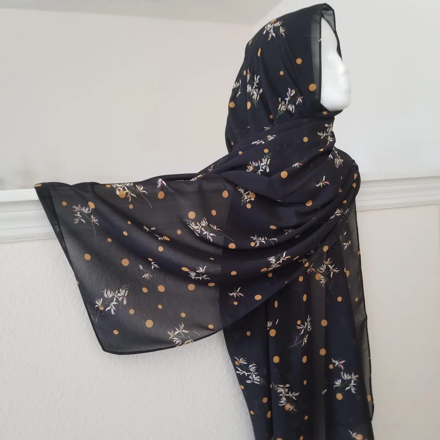Printed Chiffon hijab, printed bubble chiffon Hijab Shawl Wrap Head Scarf Beach Wrap Sarong Cover Up for Women, floral hijab, printed hijab