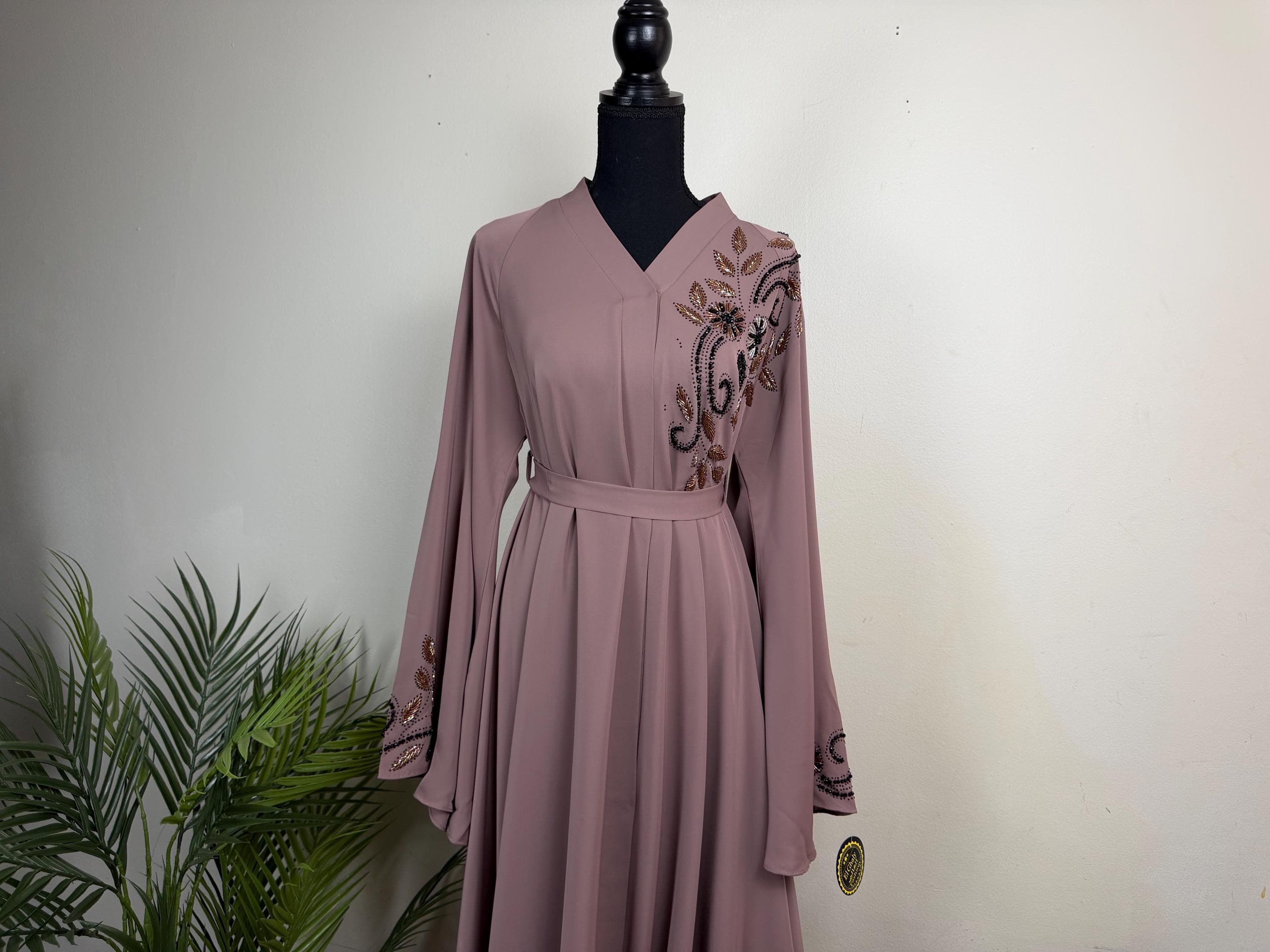 Luxury Silk Umbrella Abaya: Dubai style, modest wear - image 3