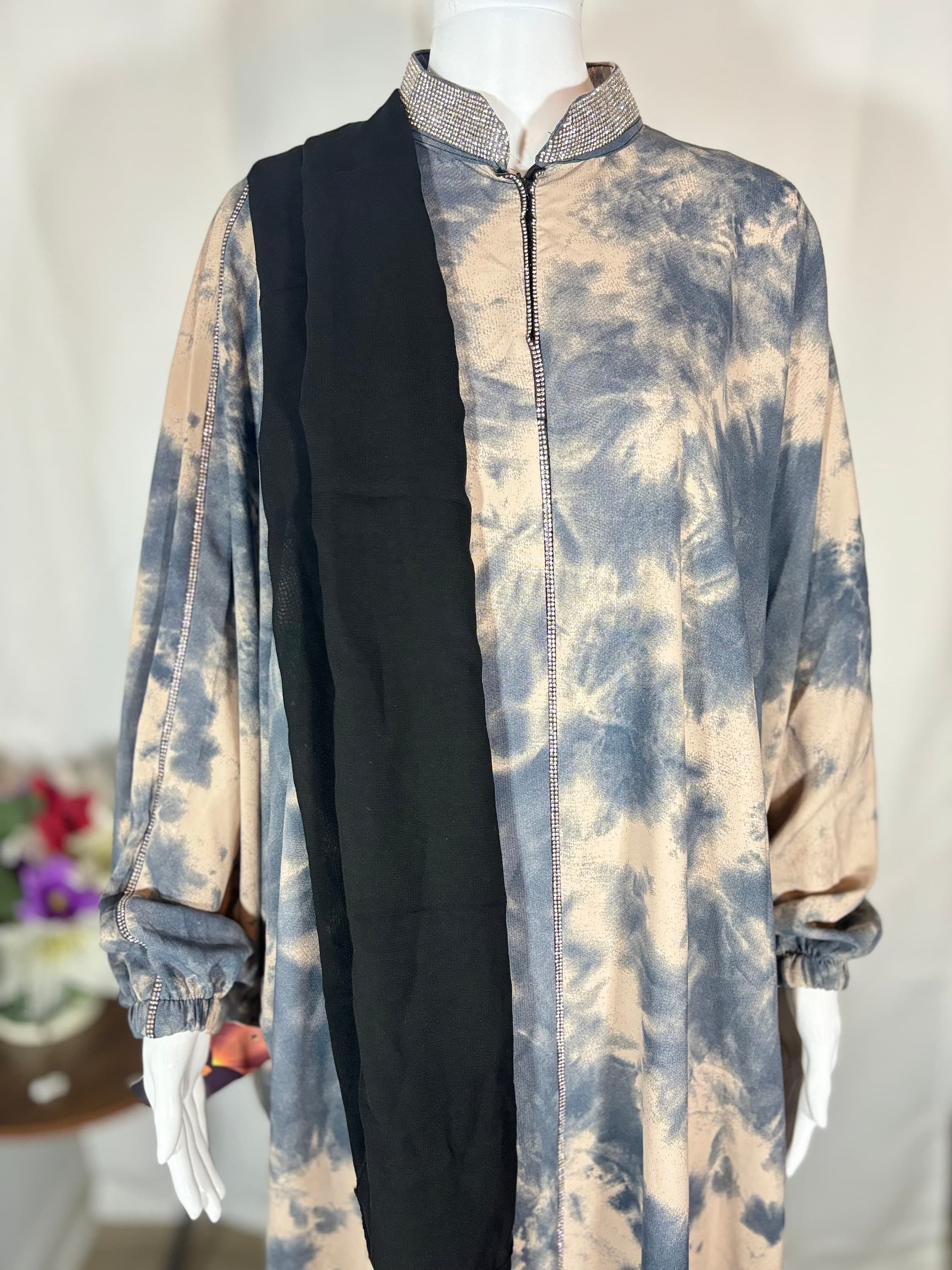Tie-Dye Abaya with Zipper – Cuffed Sleeve Modest Dress