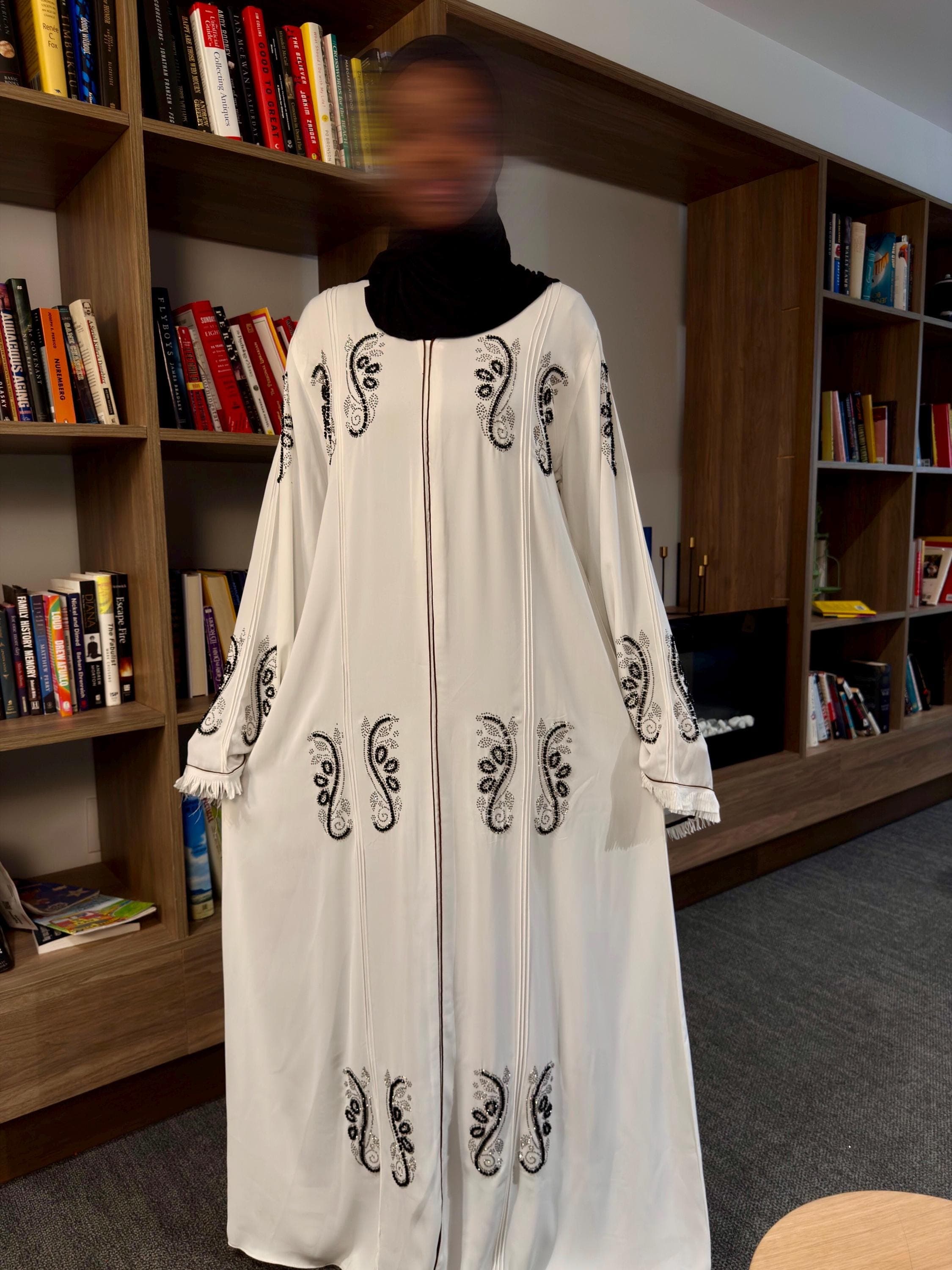 White Closed Abaya With Matching Hijab Set: Modest Dress, Eid Outfit