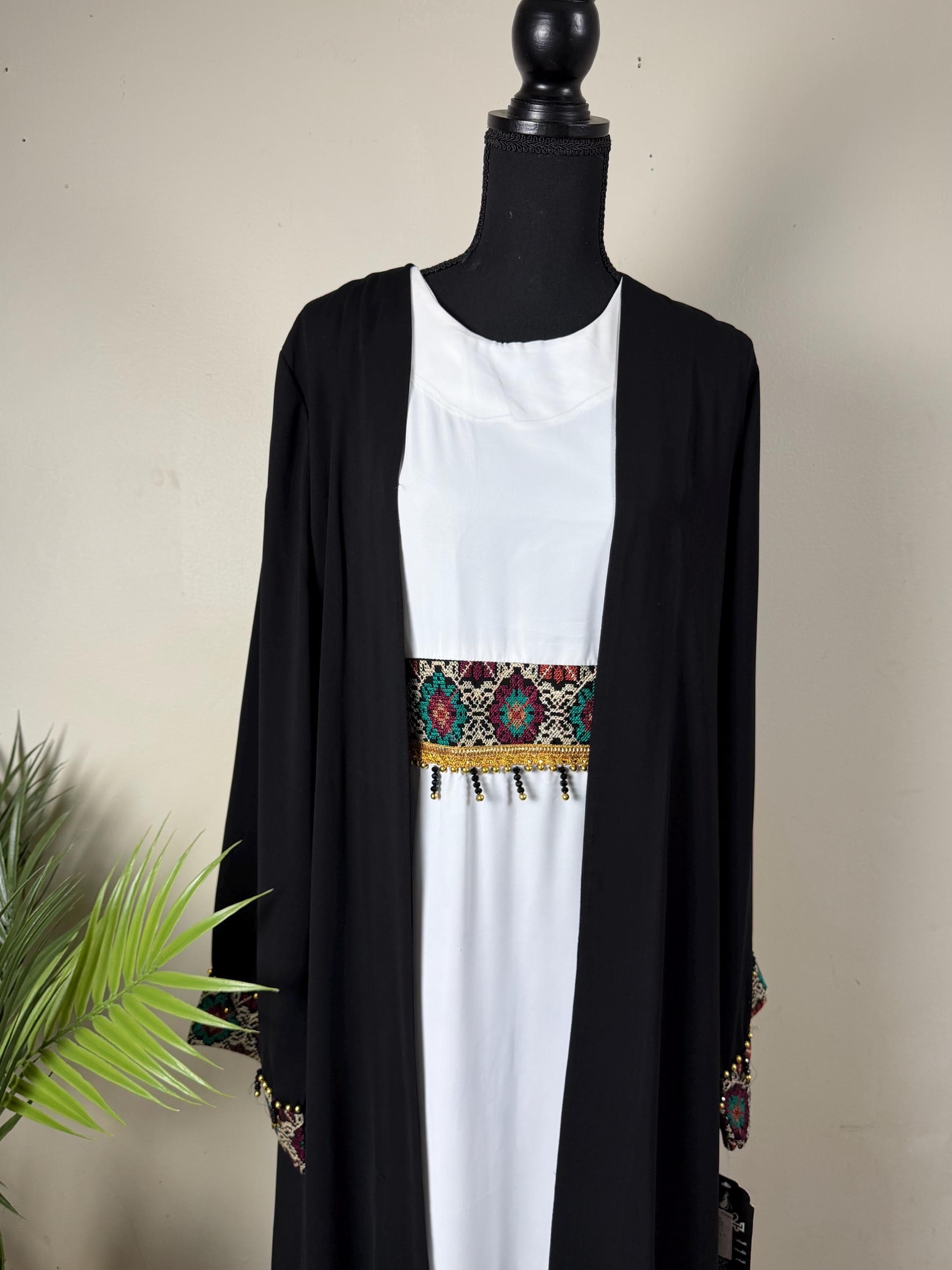 Palestinian Embroidered Abaya – Black Cultural Tatreez Modest Dress – Eid & Ramadan Outfit – Islamic Clothing