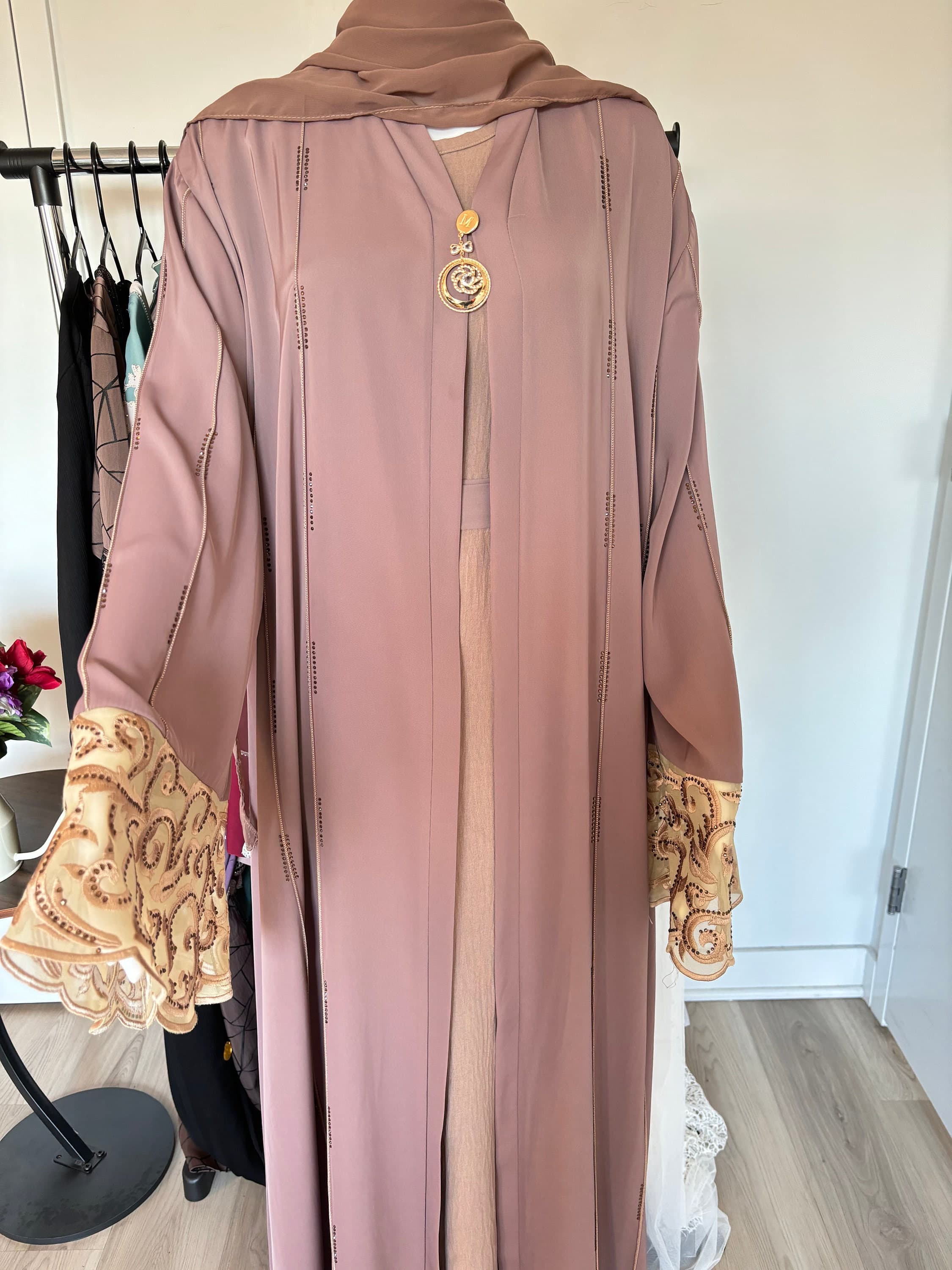 Rawda black and beige abaya with golden lace sleeves, Ramadan outfit , Modest evening dress - image 5
