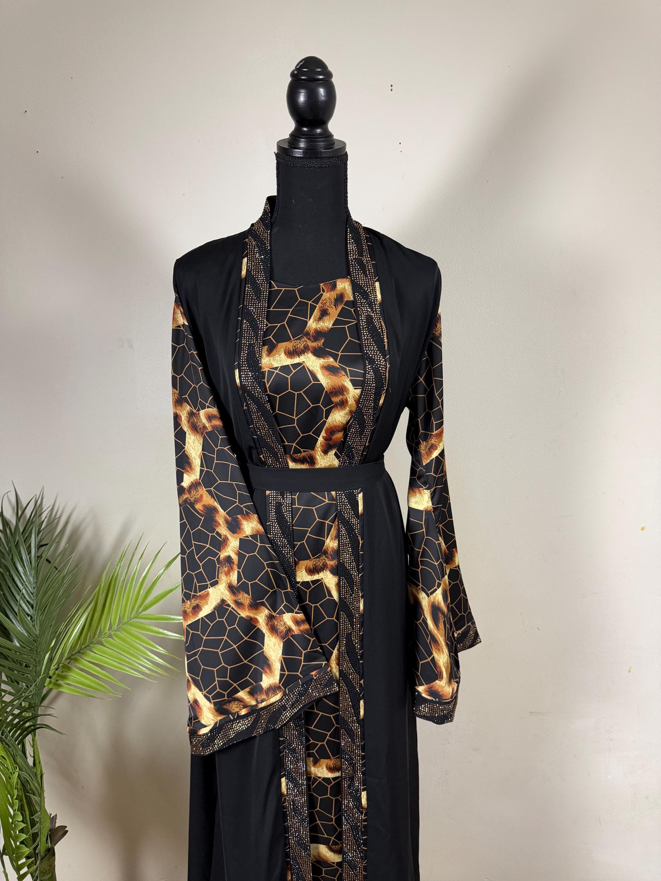 Luxury Black & Gold 3 Piece Abaya Set – Modest Formal Outfit for Eid and Ramadan