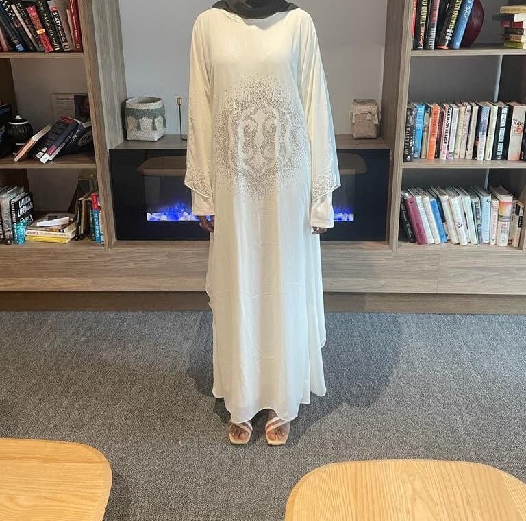 Embellished Chiffon Abaya Set with Inner Slip – Modest Maxi Dress for Occasions - image 4
