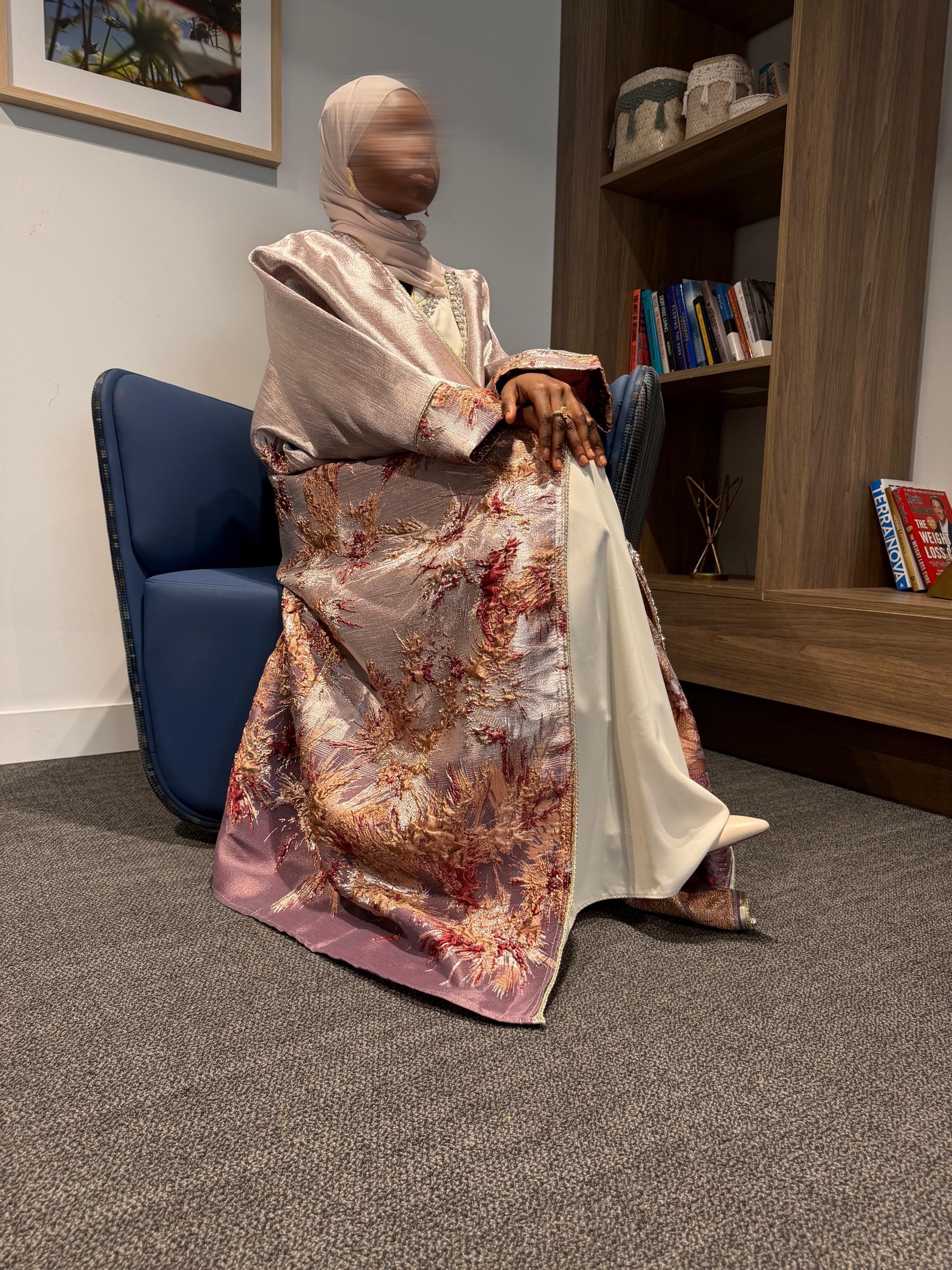 Luxury Brocade Abaya Set with Inner Dress (Mavue Pink) - image 5