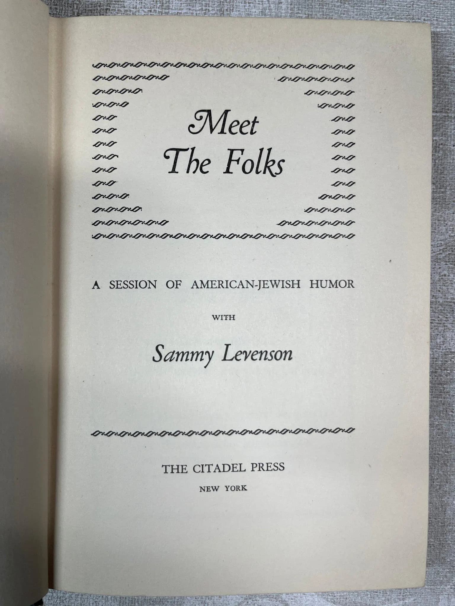 Title page of Meet The Folks