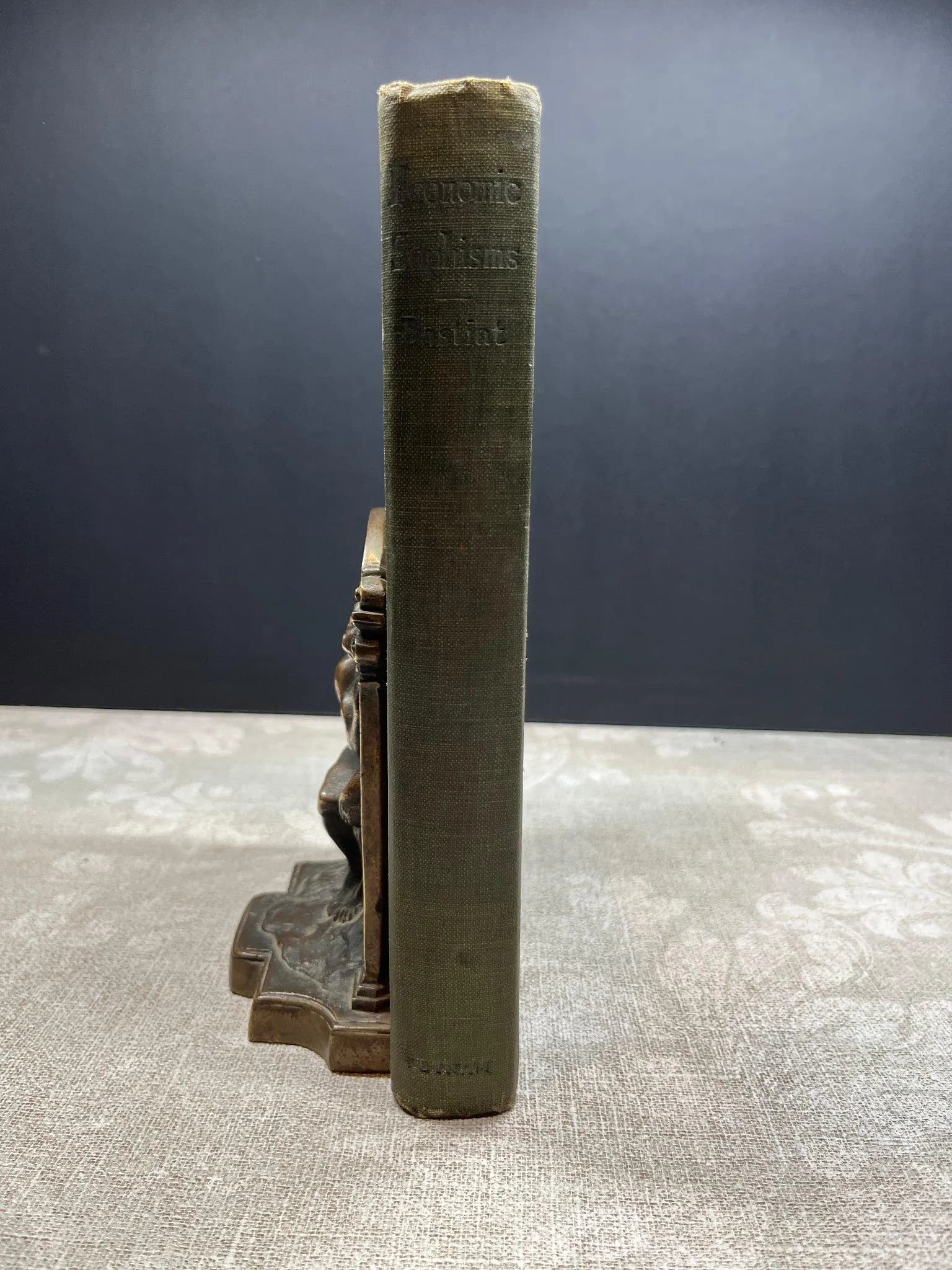 Spine of Economic Sophisms
