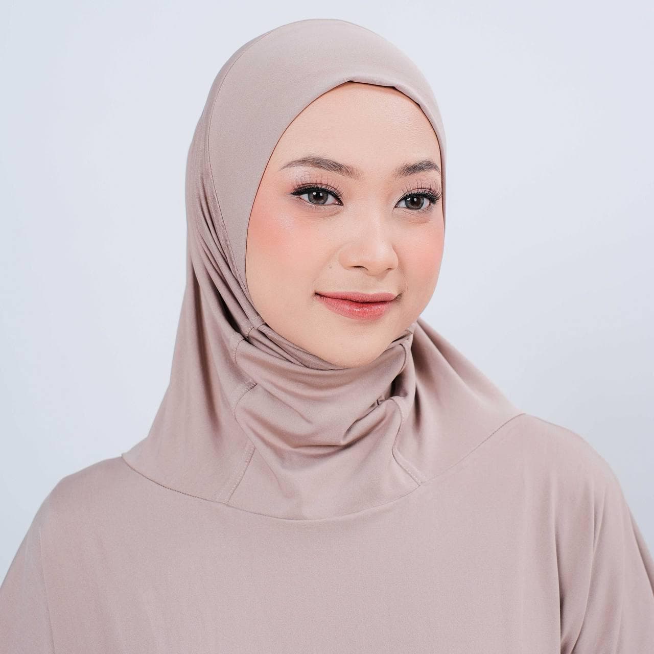RAIFA Active Hijab Outer, Modest Sports Vest Cover Up, Activewear for Gym, Workout, Exercise, Running, Training, Yoga, Fitness - image 5