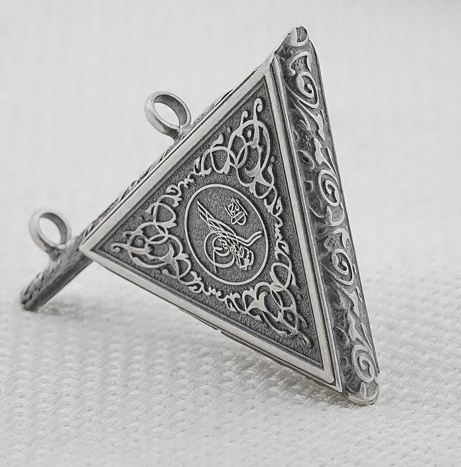 925 Sterling Silver Ottoman Tughra Triangle Amulet Case Pendant - image 4