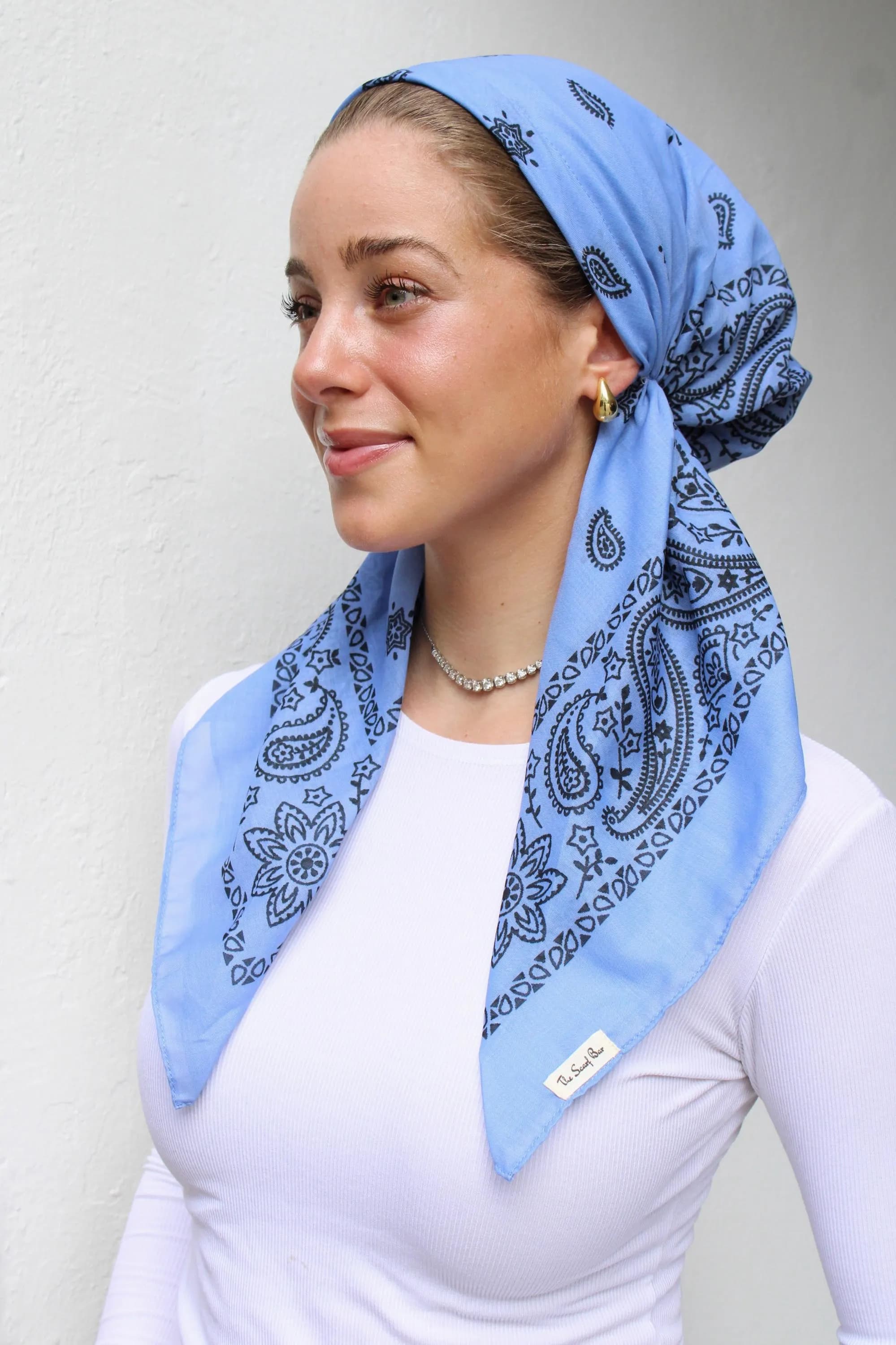SHORT CLASSIC PRETIED paisley dusty blue head scarf (with velvet grip)