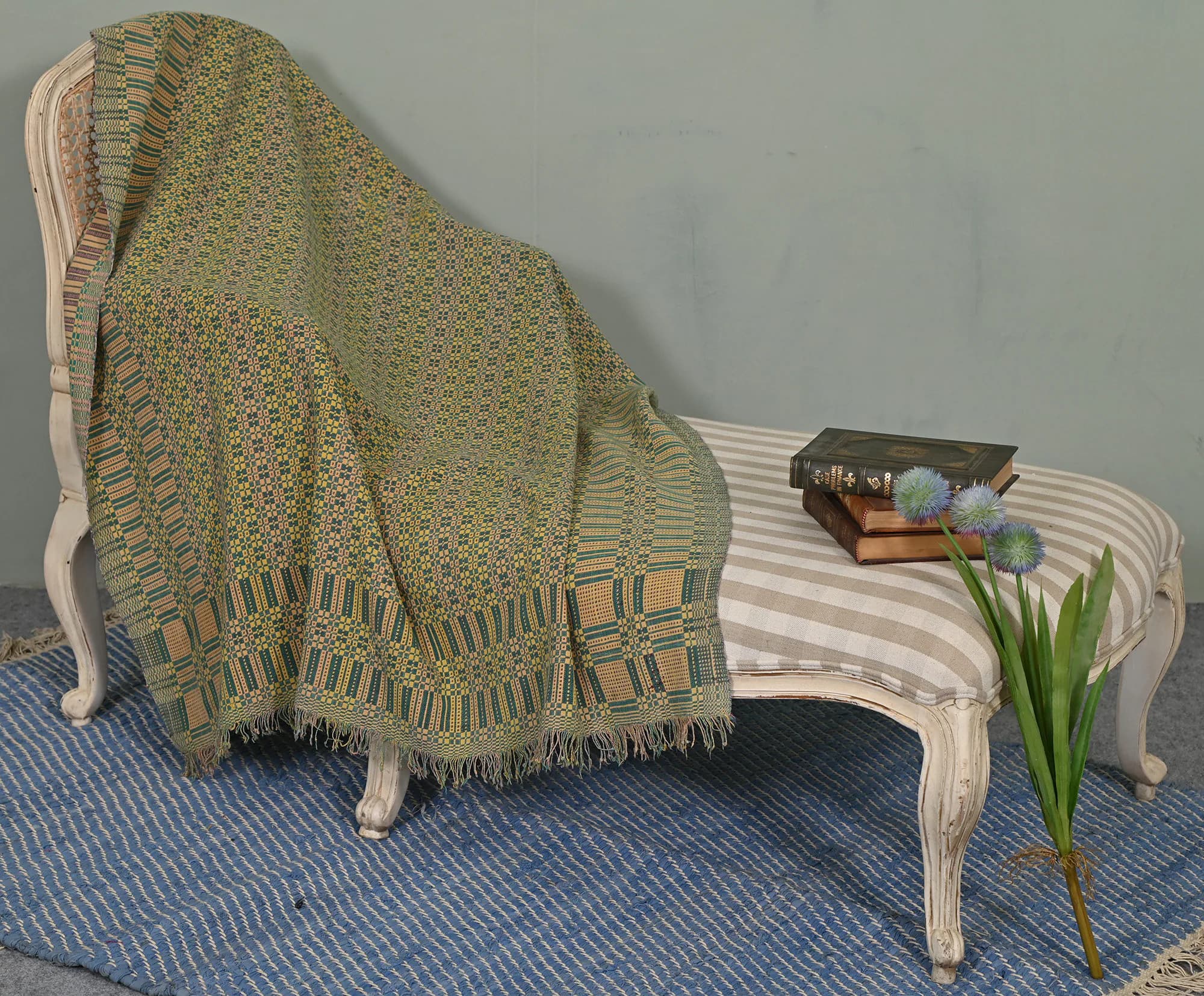 Vintage Handwoven Khes Fall Blanket Throw, Indian Geometric Pattern Cotton Handloom Reversible Throw For Gifted Unique Handmade Gift For Her