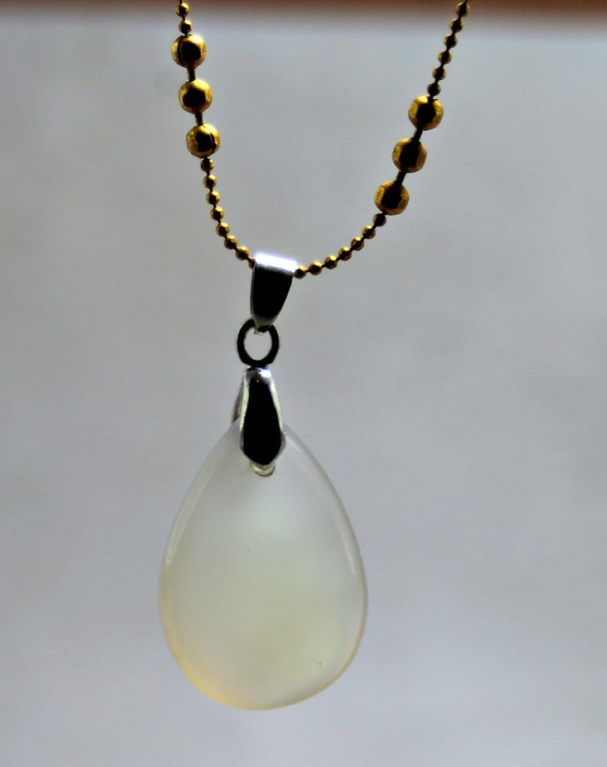 White Agate Necklace, Bridesmaid Necklace, Stone Pendent Wedding Jewelry, Gift for Her - image 4
