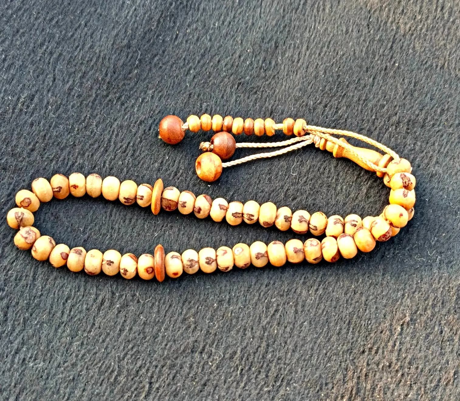 Original Date Seed Islamic Tasbih – 99–100 Natural Beads Handmade Misbaha Rosary for Dhikr & Prayer - image 2