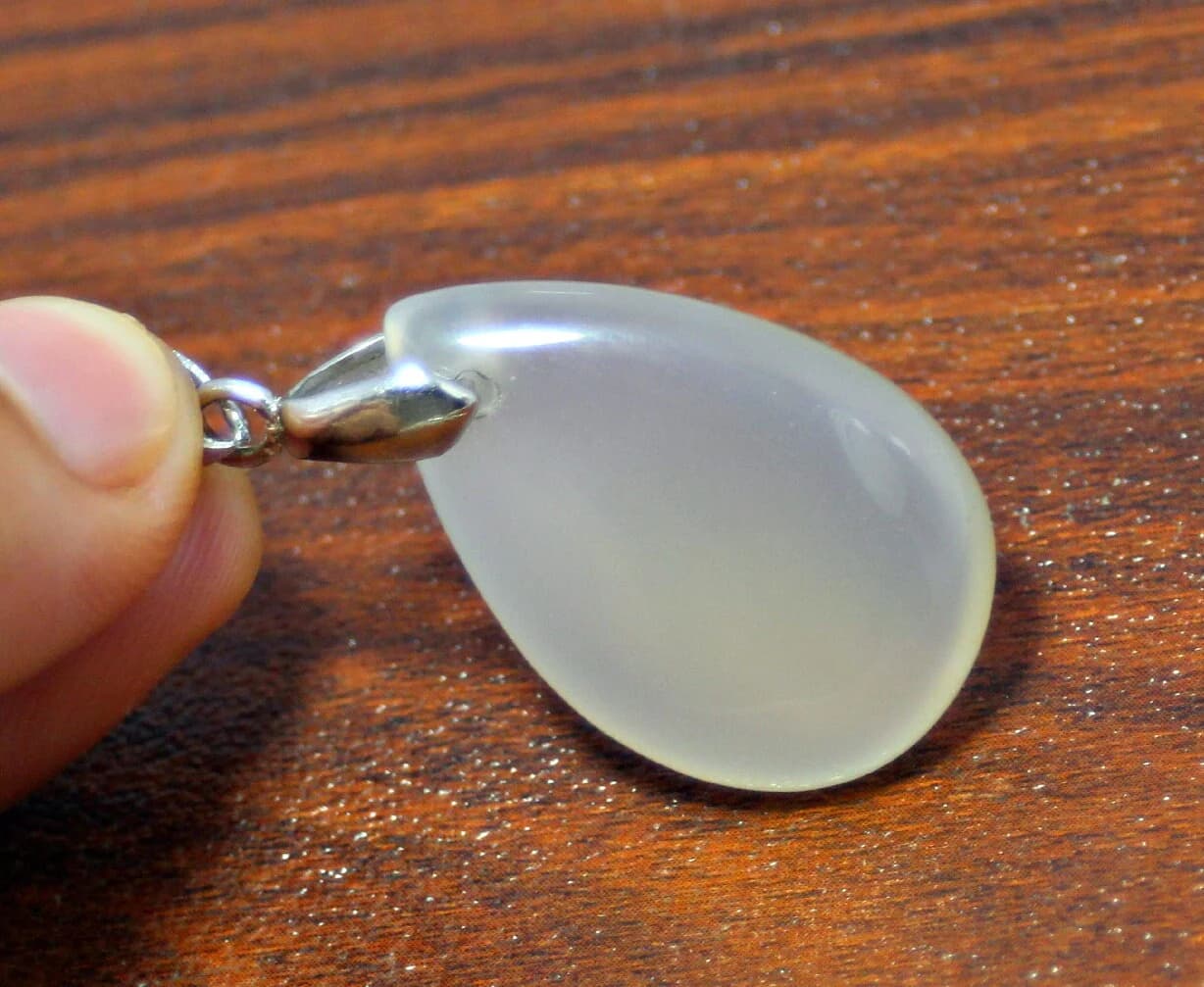 White Agate Necklace, Bridesmaid Necklace, Stone Pendent Wedding Jewelry, Gift for Her