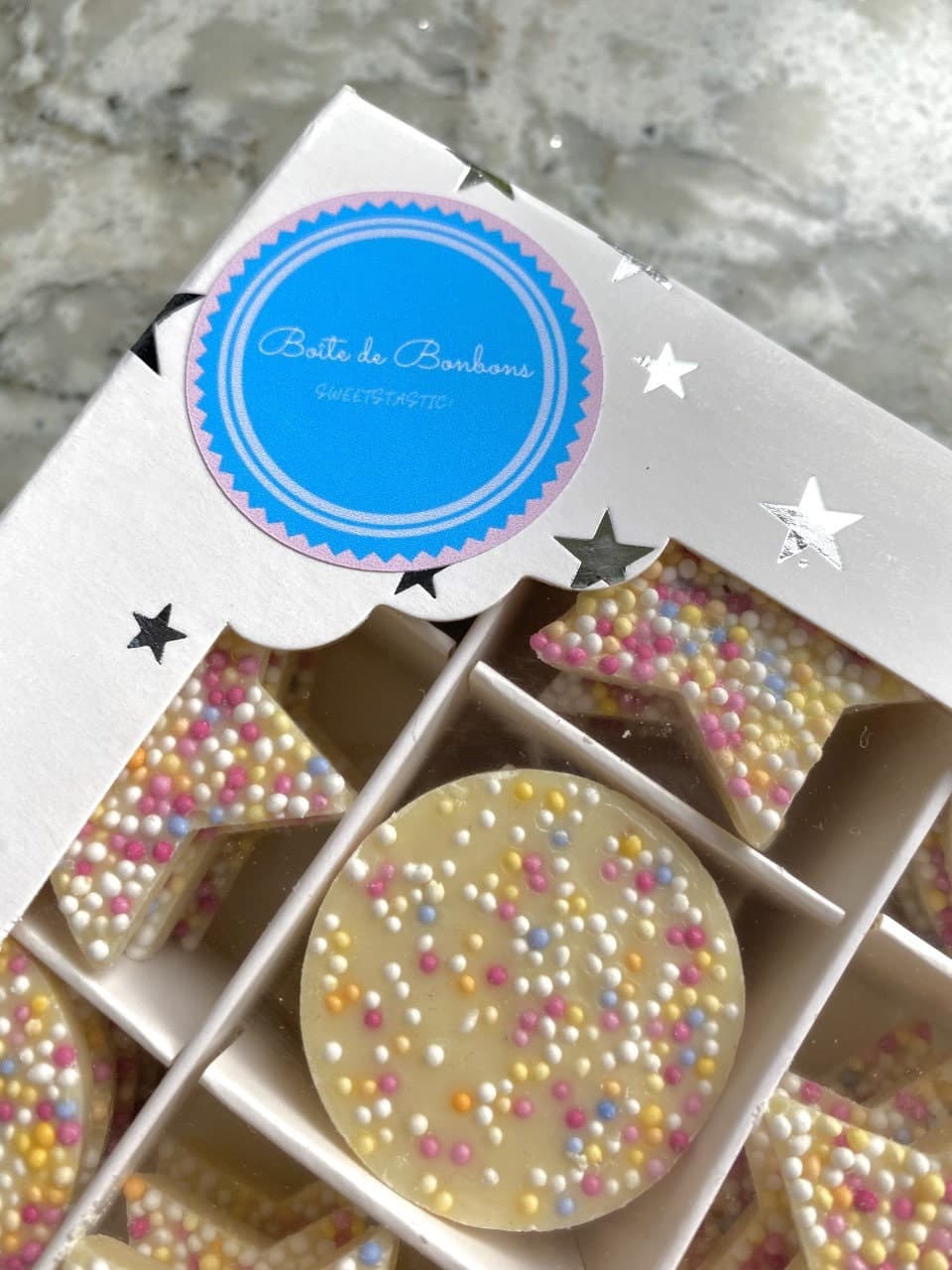 The White Chocolate Box | Halal Sweets | Birthday Party | Wedding Favour | Valentines | Eid | Ramadan | Christmas | Corporate Gifts | Events - image 4