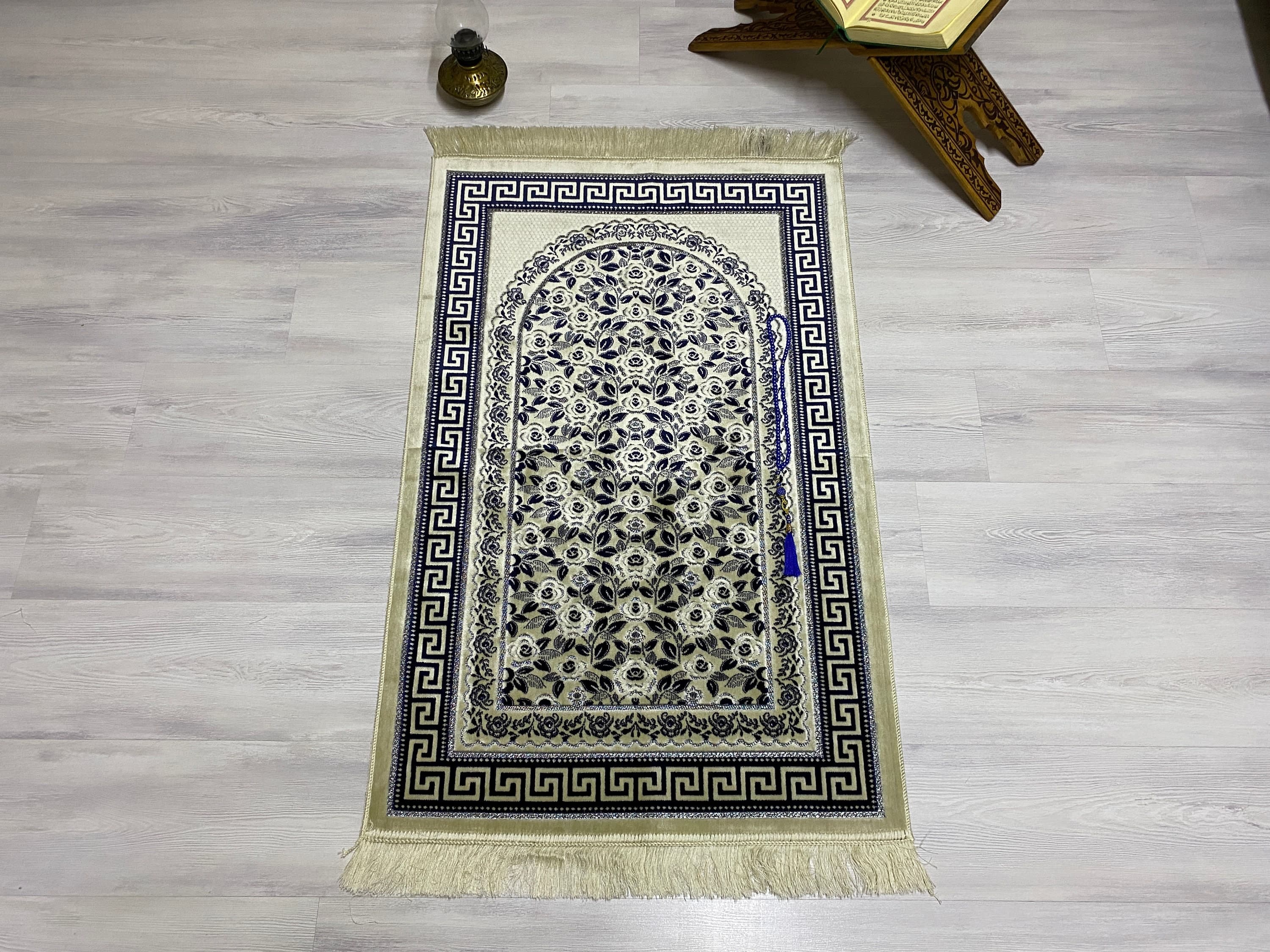 Soft Dark Blue Prayer Mat, Nikah Gift,Sejadah Prayer Mat with Tasbeeh, Muslim Wedding Gift, Prayer Rug, Muslim Janamaz, Islamic Gift, RNR500 - image 3