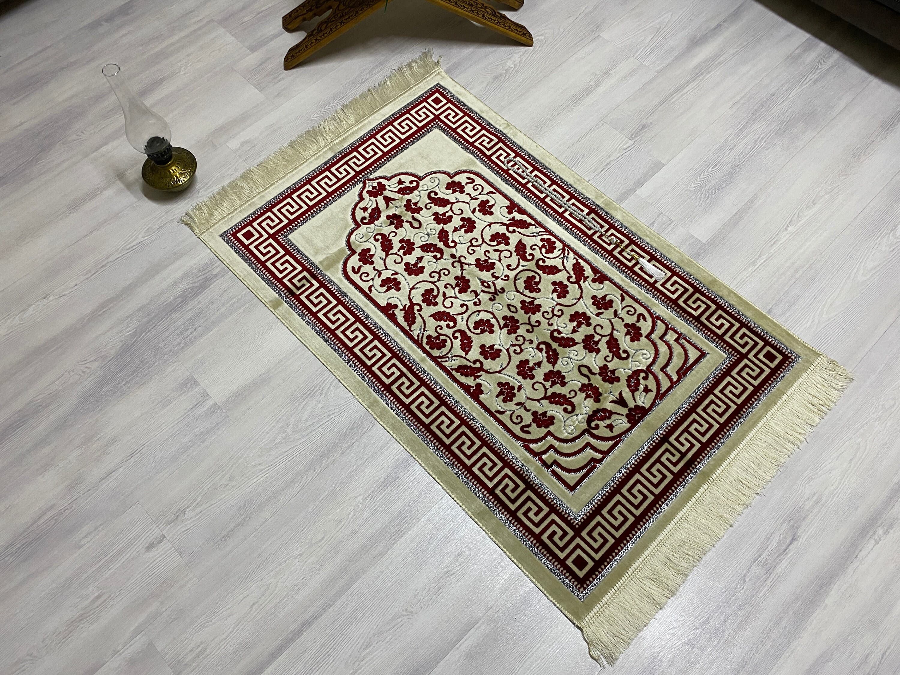 Soft Red Prayer Mat, Nikah Gift, Sejadah Prayer Mat with Tasbeeh, Muslim Wedding Gift, Prayer Rug, Muslim Janamaz, Islamic Gift, RNR503 - image 4