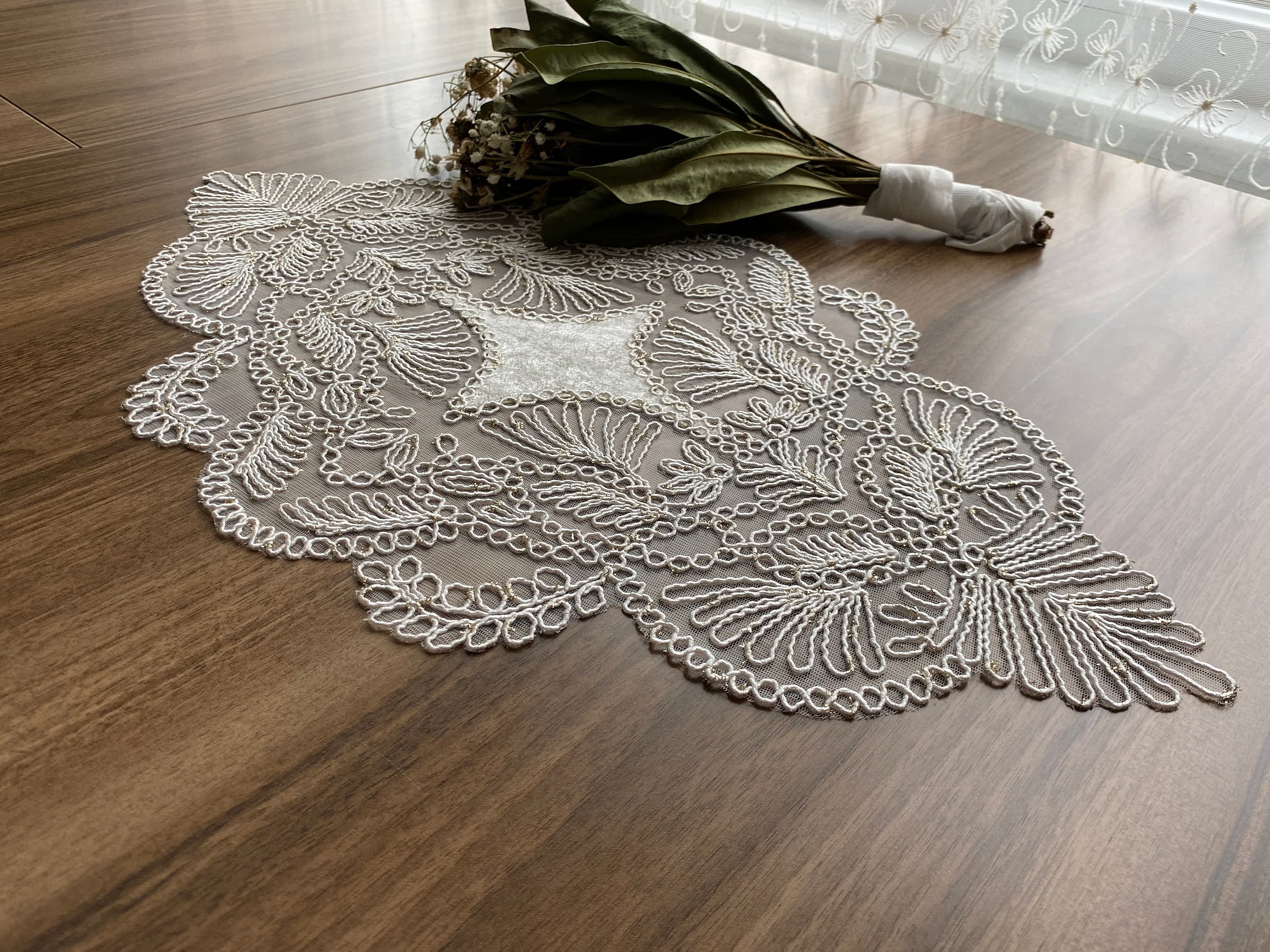 Cream French lace doily placemats, Vintage velvet lace placemats, Dainty lace doily mats, Delicate Antique style lace doily mats,  LC209 - image 4