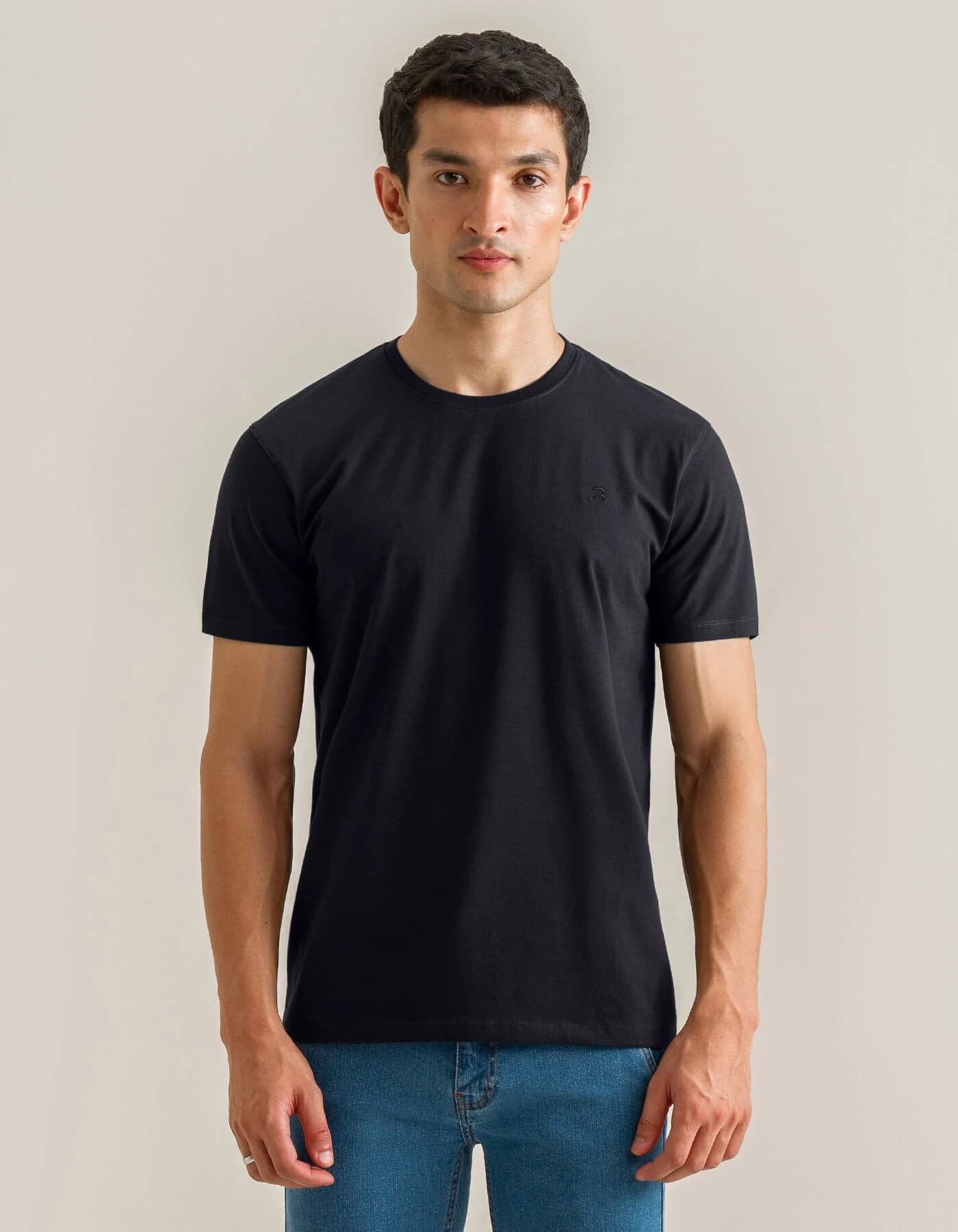 Men's Black Cotton Spandex T-Shirt: Smart Fit Crew Neck