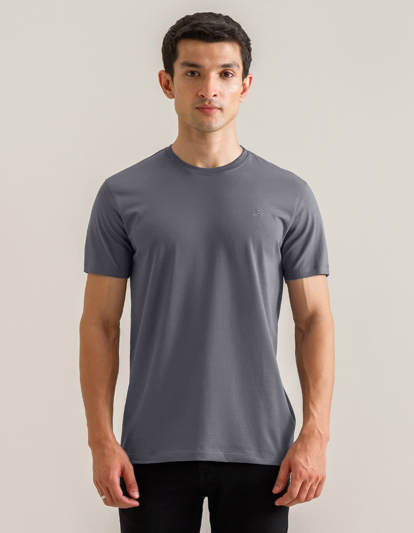 Men's Premium Cotton-Spandex Blend T-Shirt: Smart Fit Charcoal Grey Tee