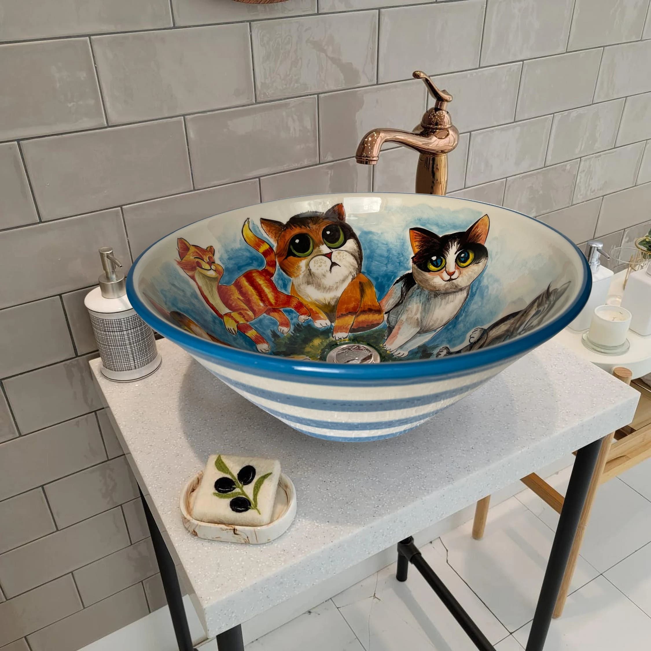 Bathroom Cats Vessel Sink, Animal Washbasin, Half Bathroom Pottery Round Sink, Ceramic Bathroom Hand Crafted Sink, Guest Bathroom Remodeling
