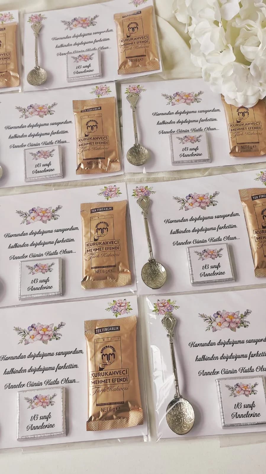 Bridal shower favors