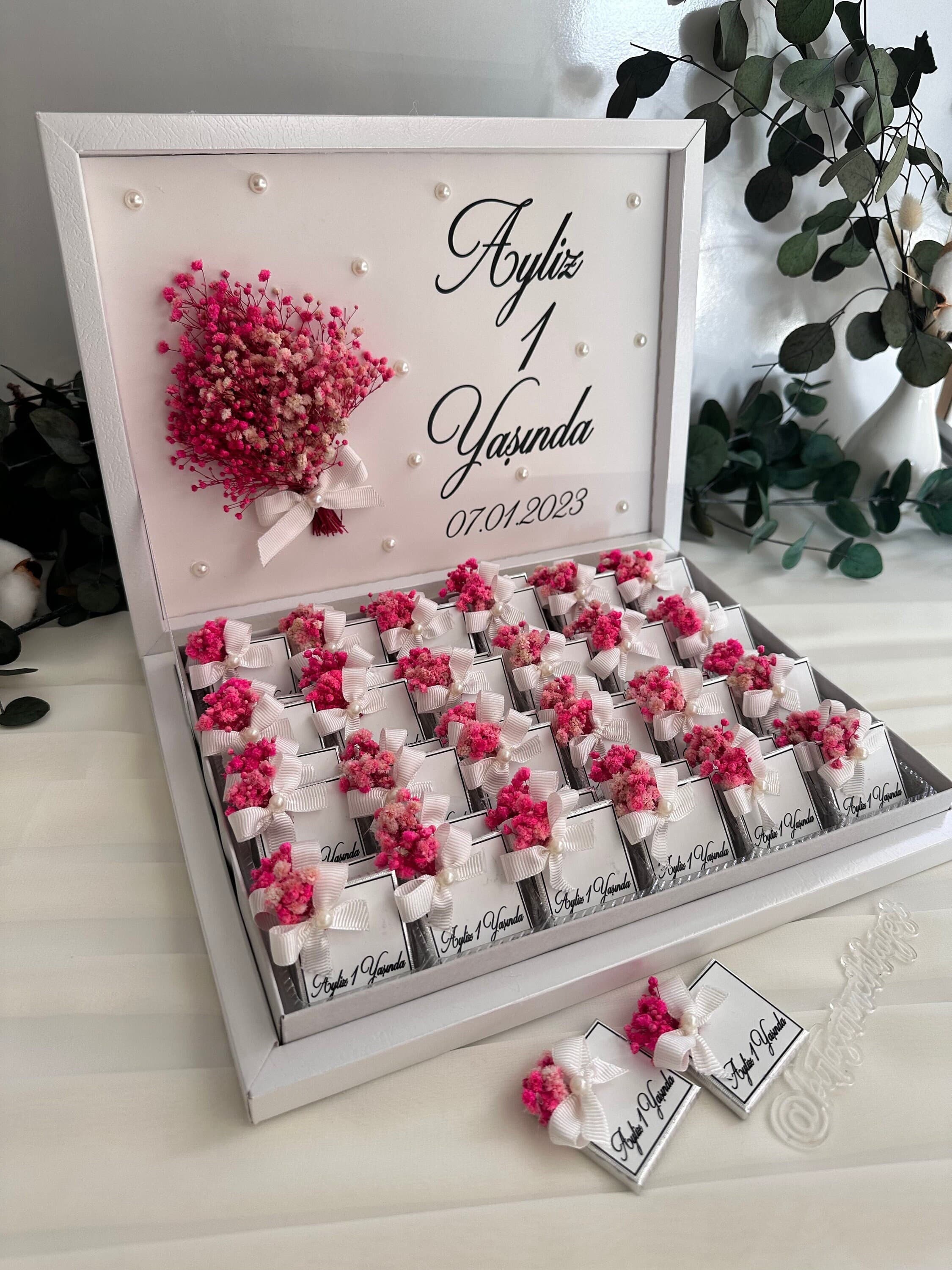 Personalized Wedding Chocolate Favors: Flower Decorated Box - image 5