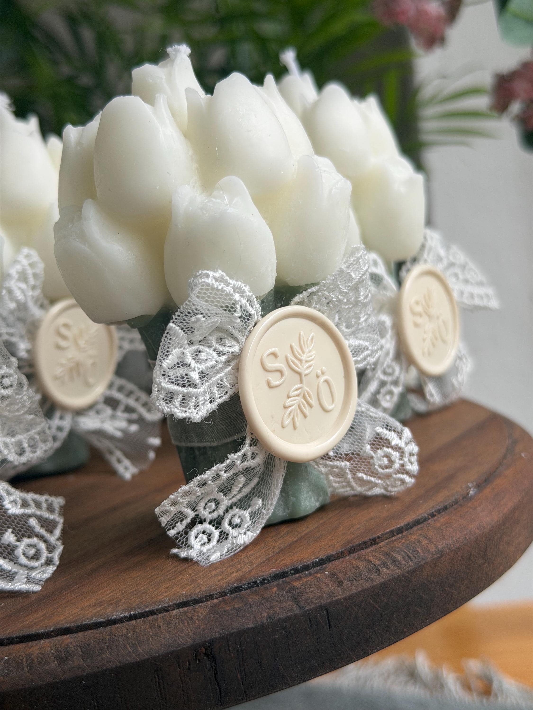 Personalized Tulip Bouquet Candle Favors: Wedding favor, Bridal party - image 4