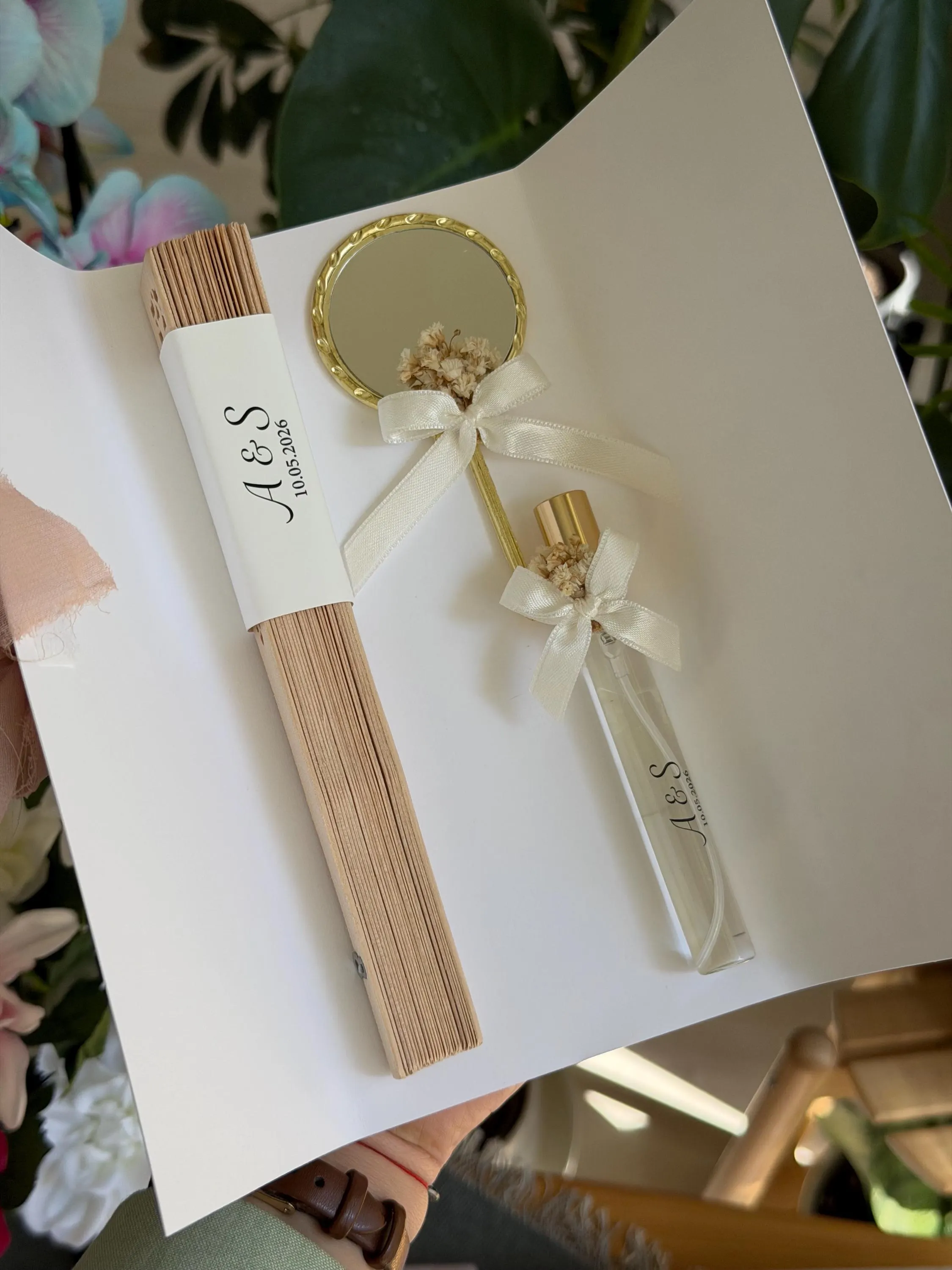 Personalized wedding gift set: Bridal party and summer wedding - image 4