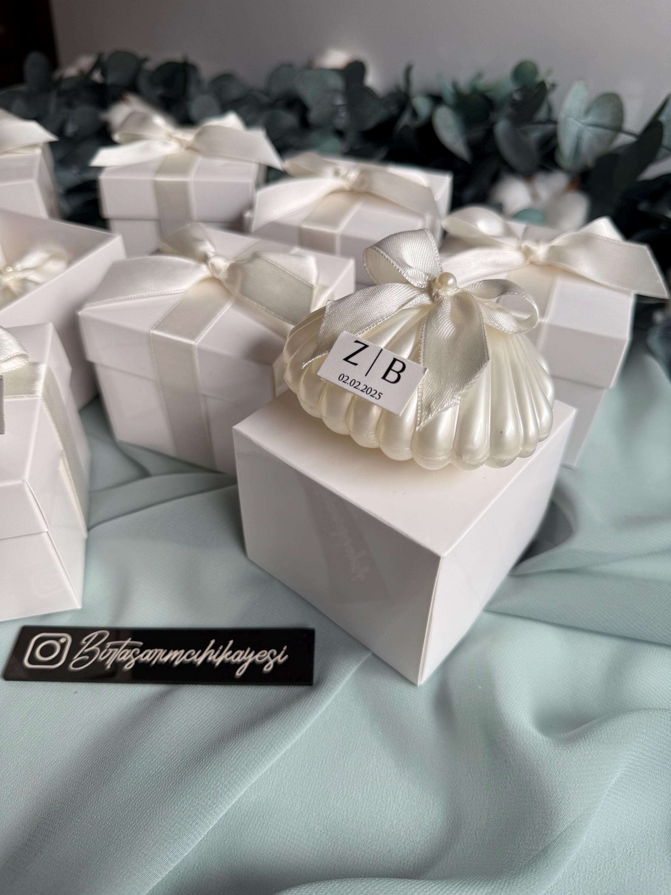 Pearl Oyster Shell Candle Favor, Handmade Wedding Gift - image 3