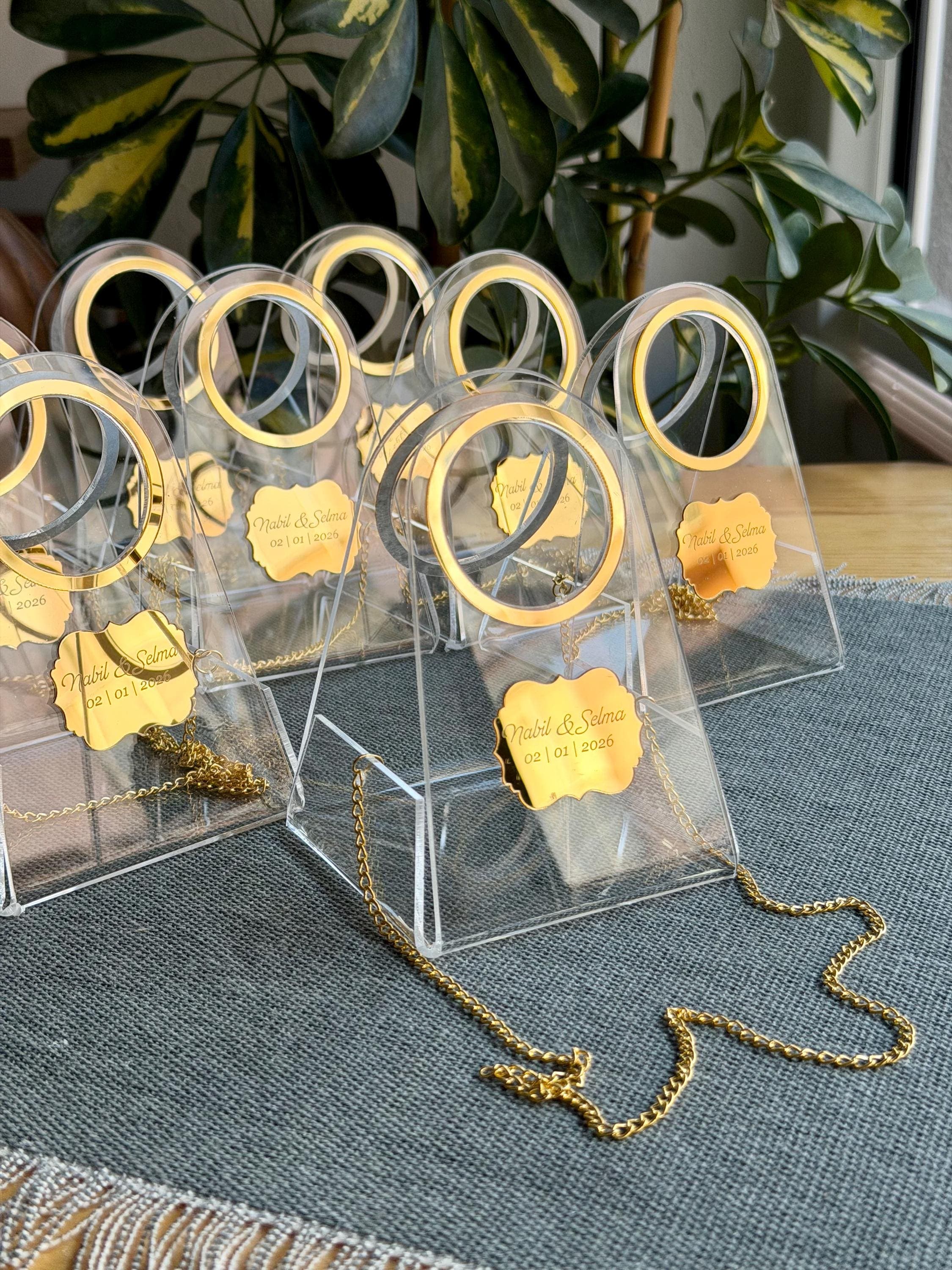 Personalized Transparent Wedding Favor Bags: Mini Gift Box
