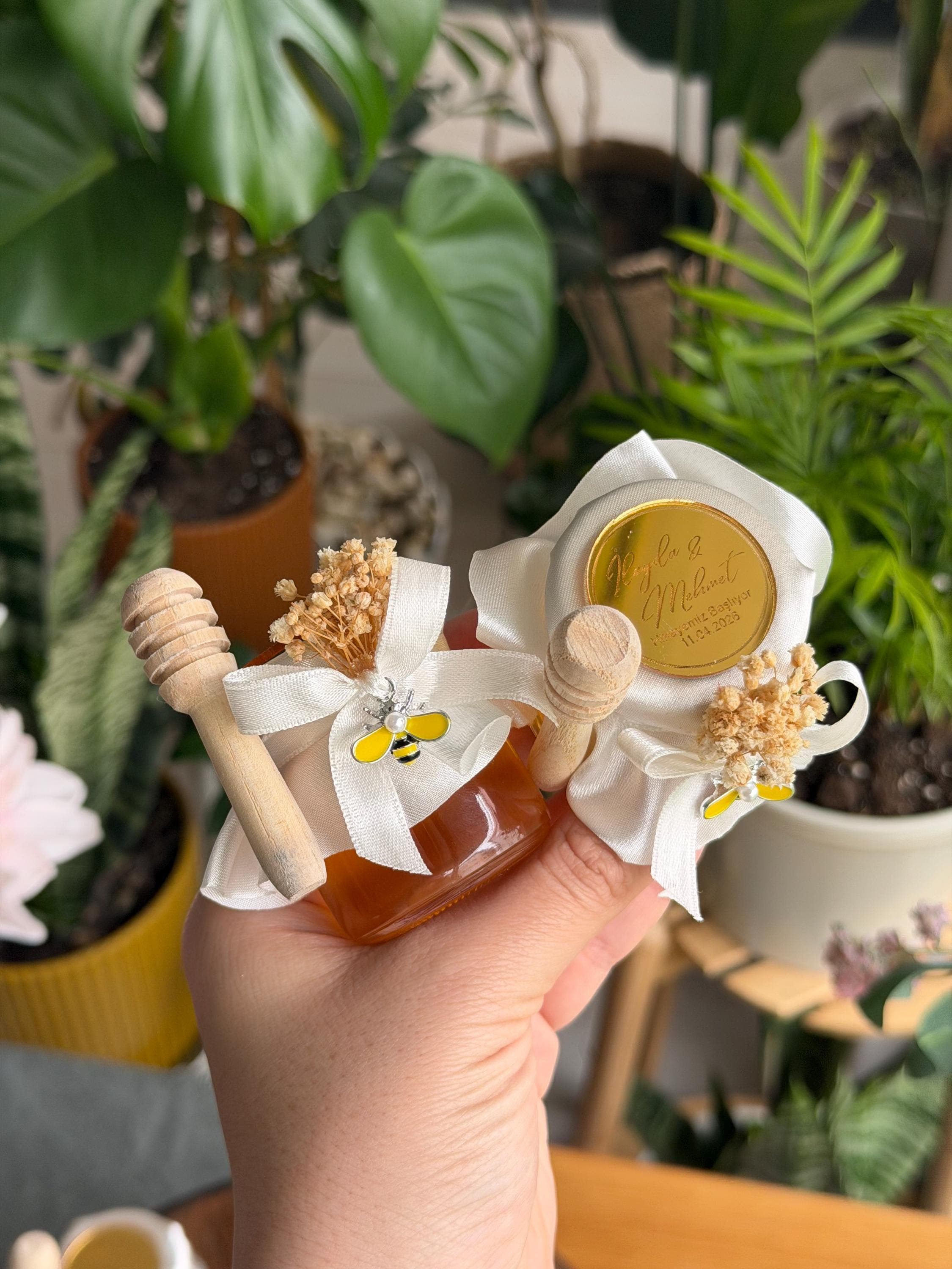 Personalized Honey Jar Wedding Favors: Personalized Baby Shower, Baptism, Birthday favor