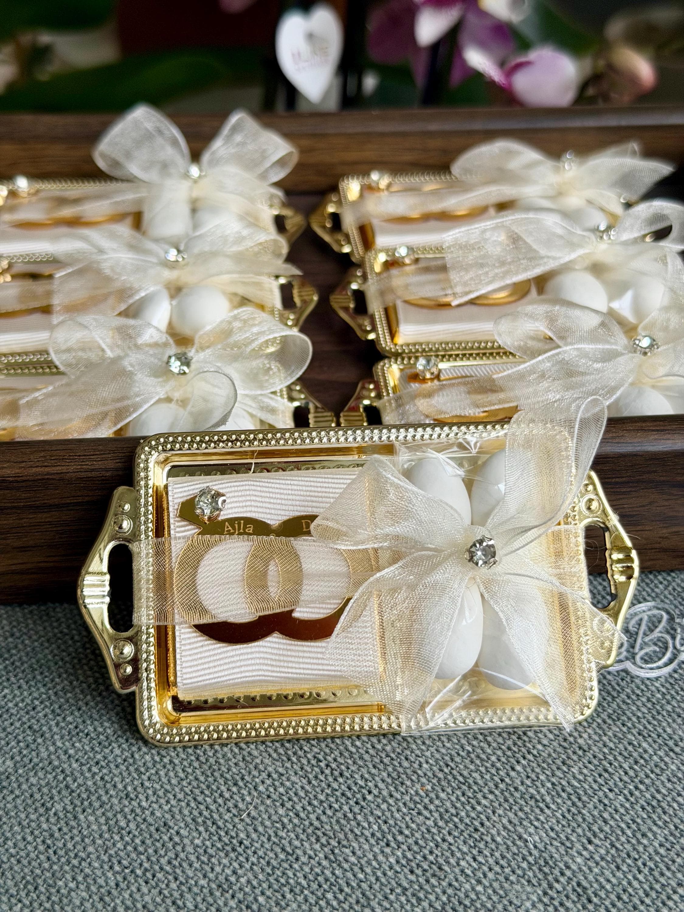 Mini tray of chocolate and almond candies; Personalized wedding favors - image 5