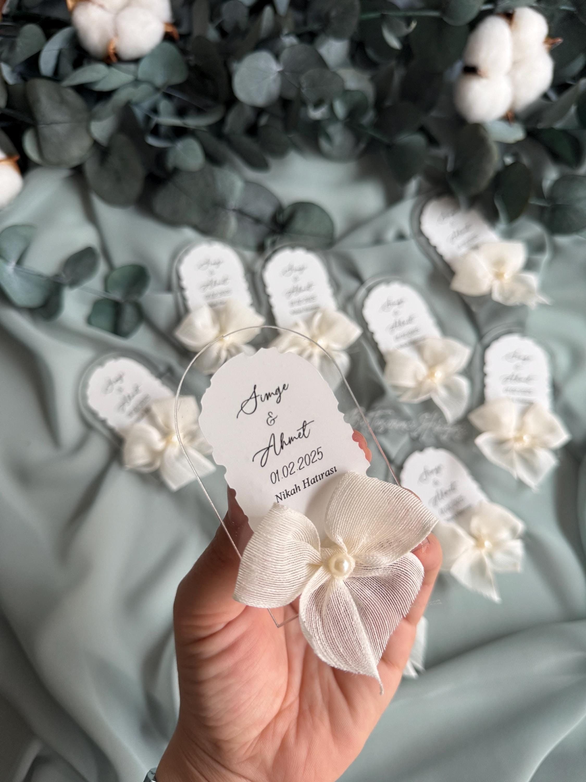 Personalized Plexiglass Wedding Magnet Favors: Floral Engagement Gifts