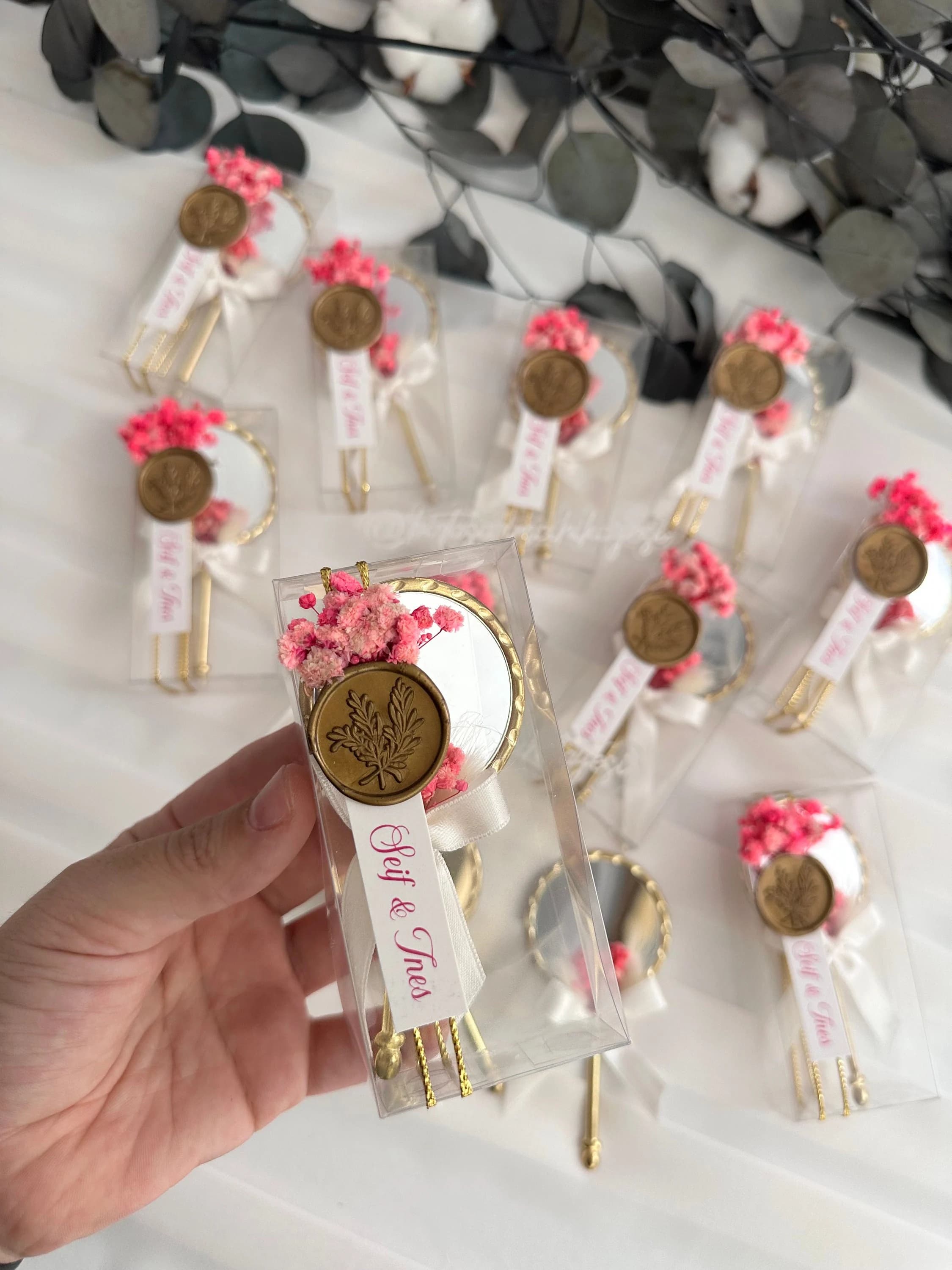 Personalized Mini Hand Mirror: Wedding Engagement Favor (11cm)