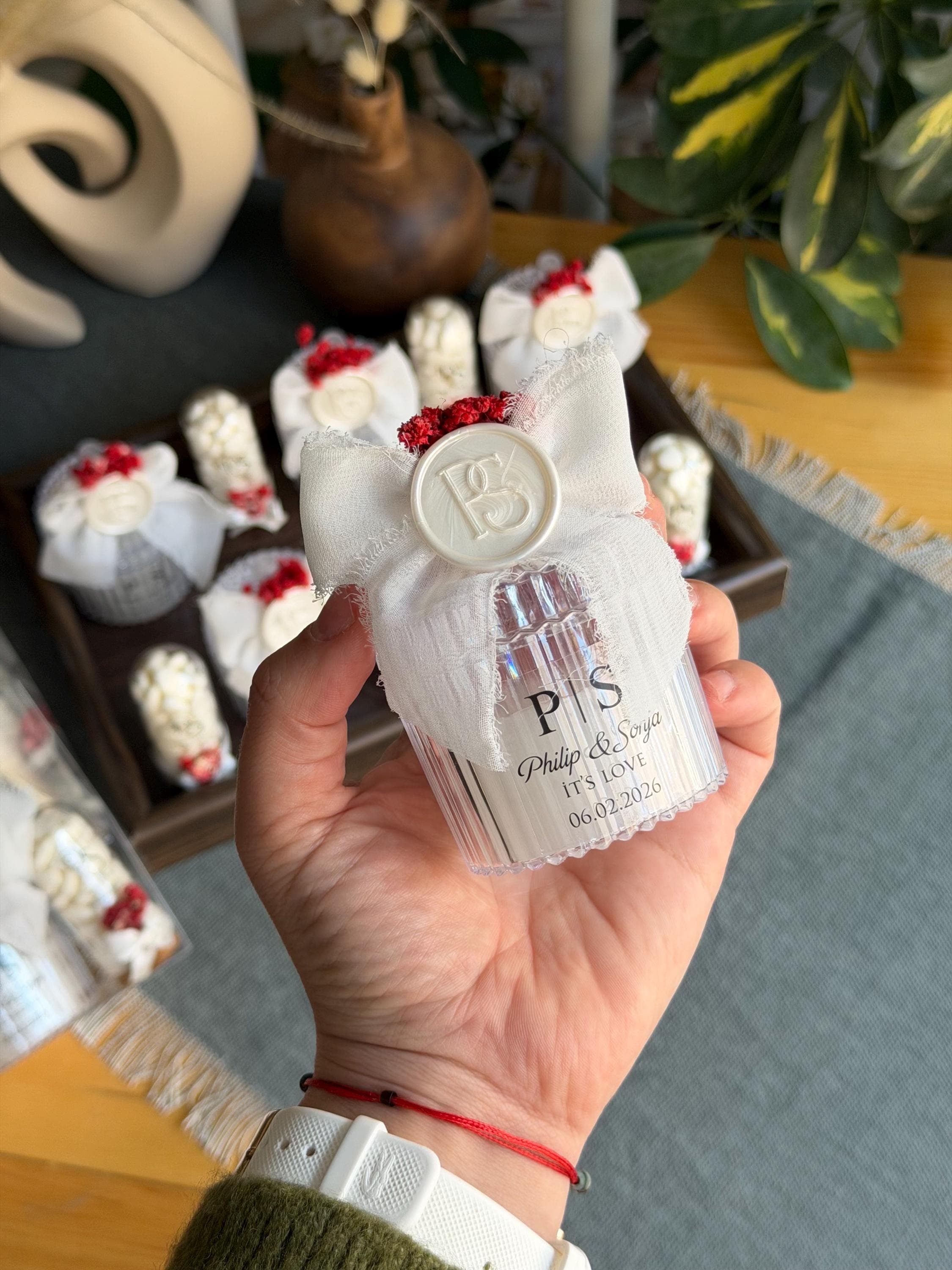 Candles and almond candies in a bag: Personalized wedding gift, Engagement favors candle - image 4