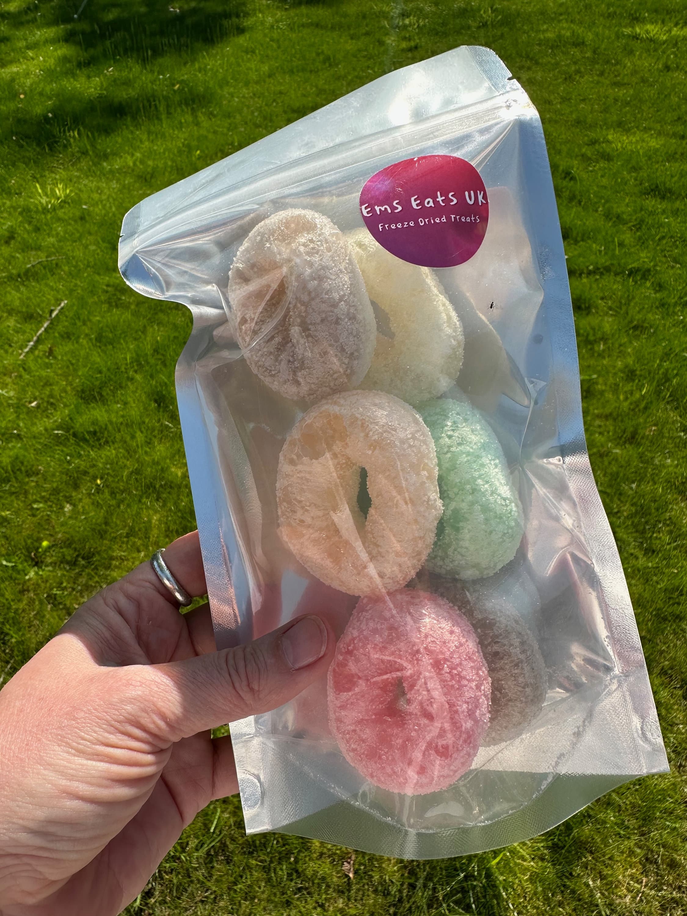 UK Freeze Dried Fruit Rings - 1 - 3 bags, crisp, light, airy perfect gift, house warming, Freeze Dried Sweets, sweet variety box, party bags - image 3